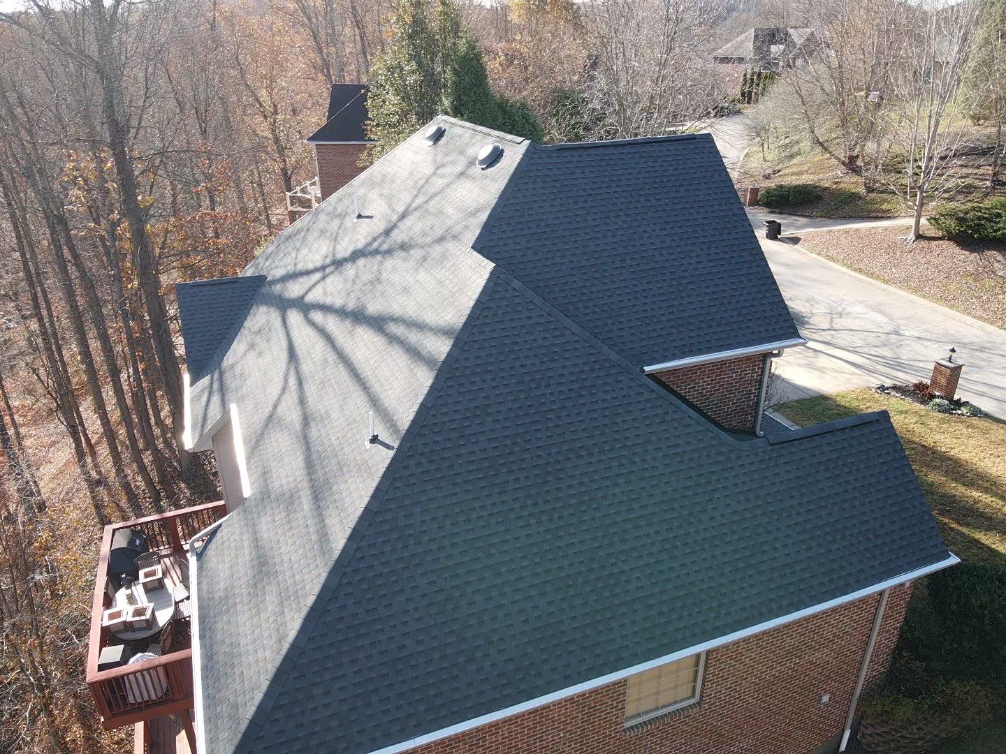 Residential Roofing Installation using GAF Timberline HDZ Charcoal by Rainstoppers Roofing