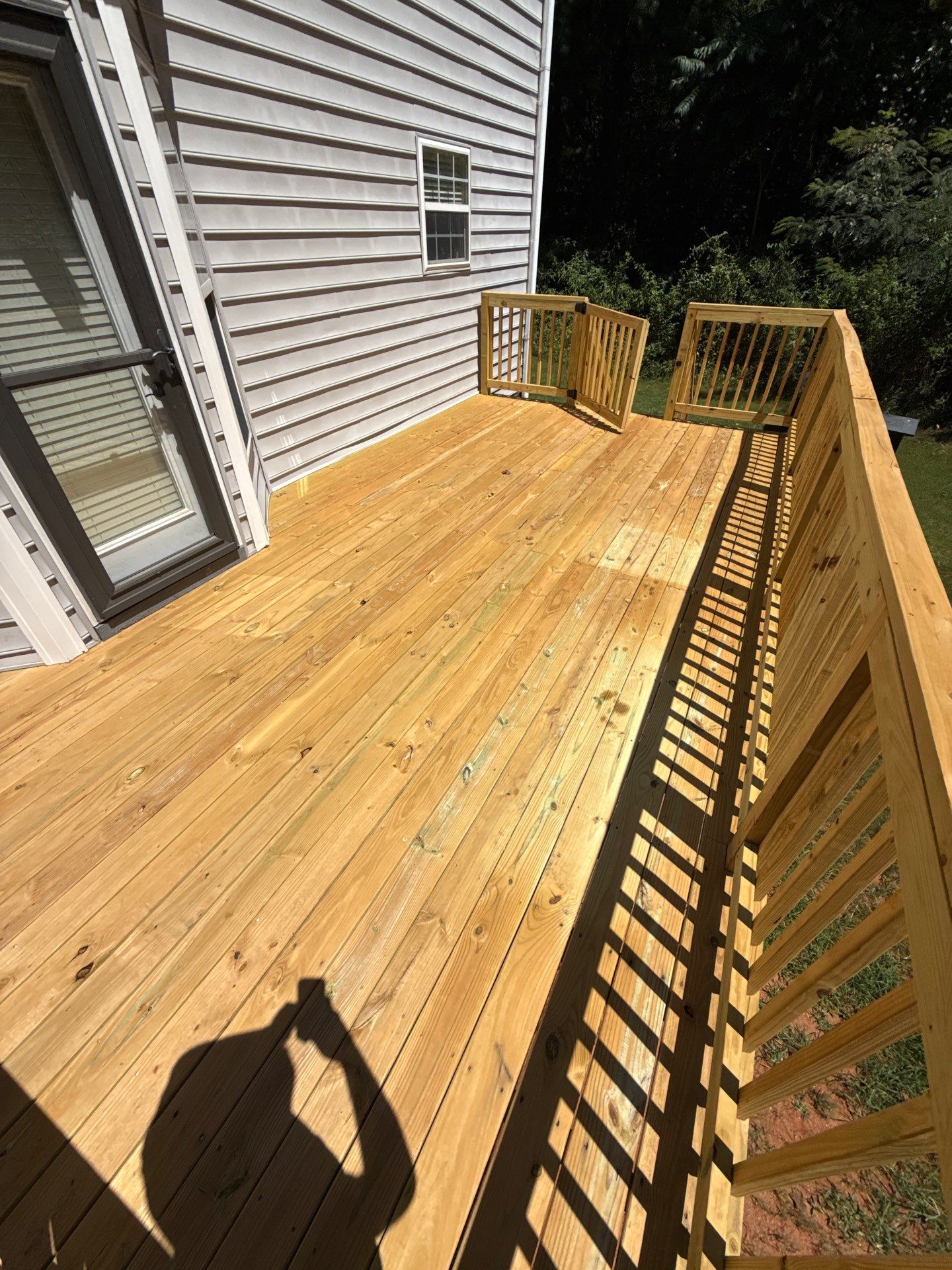 Wood Deck using Wood Sealant by DuraSeal