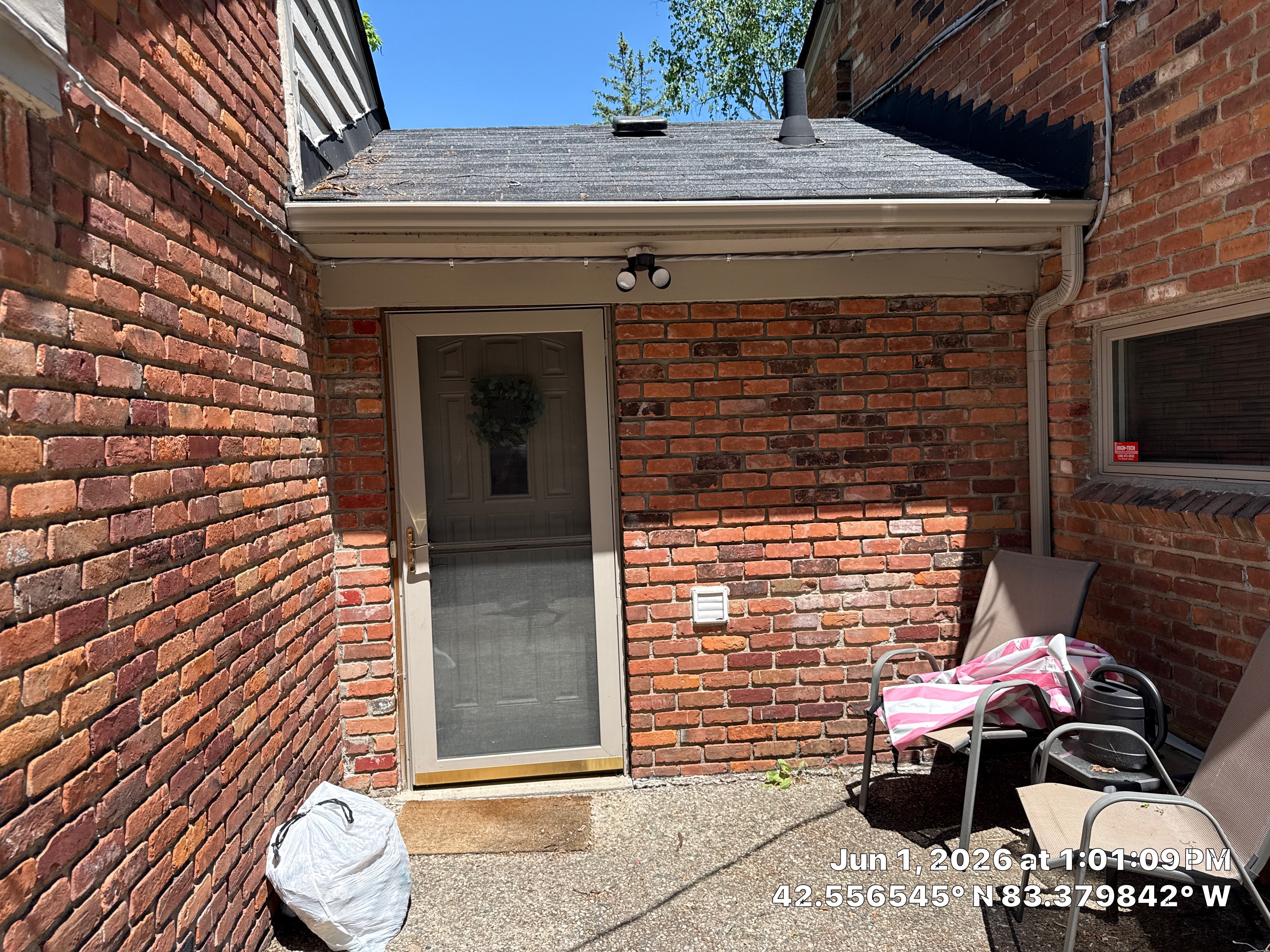 Roof Repair In West Bloomfield by EverNew Roofing 