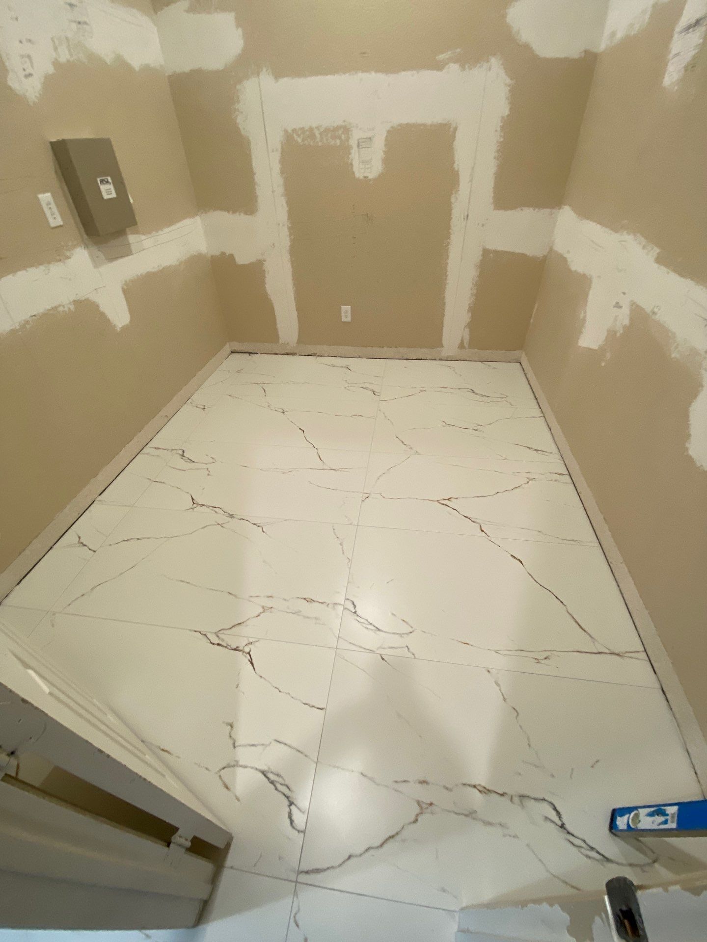 Bathroom Remodel and Closet in Cinco Ranch, TX by SophAlx LLC