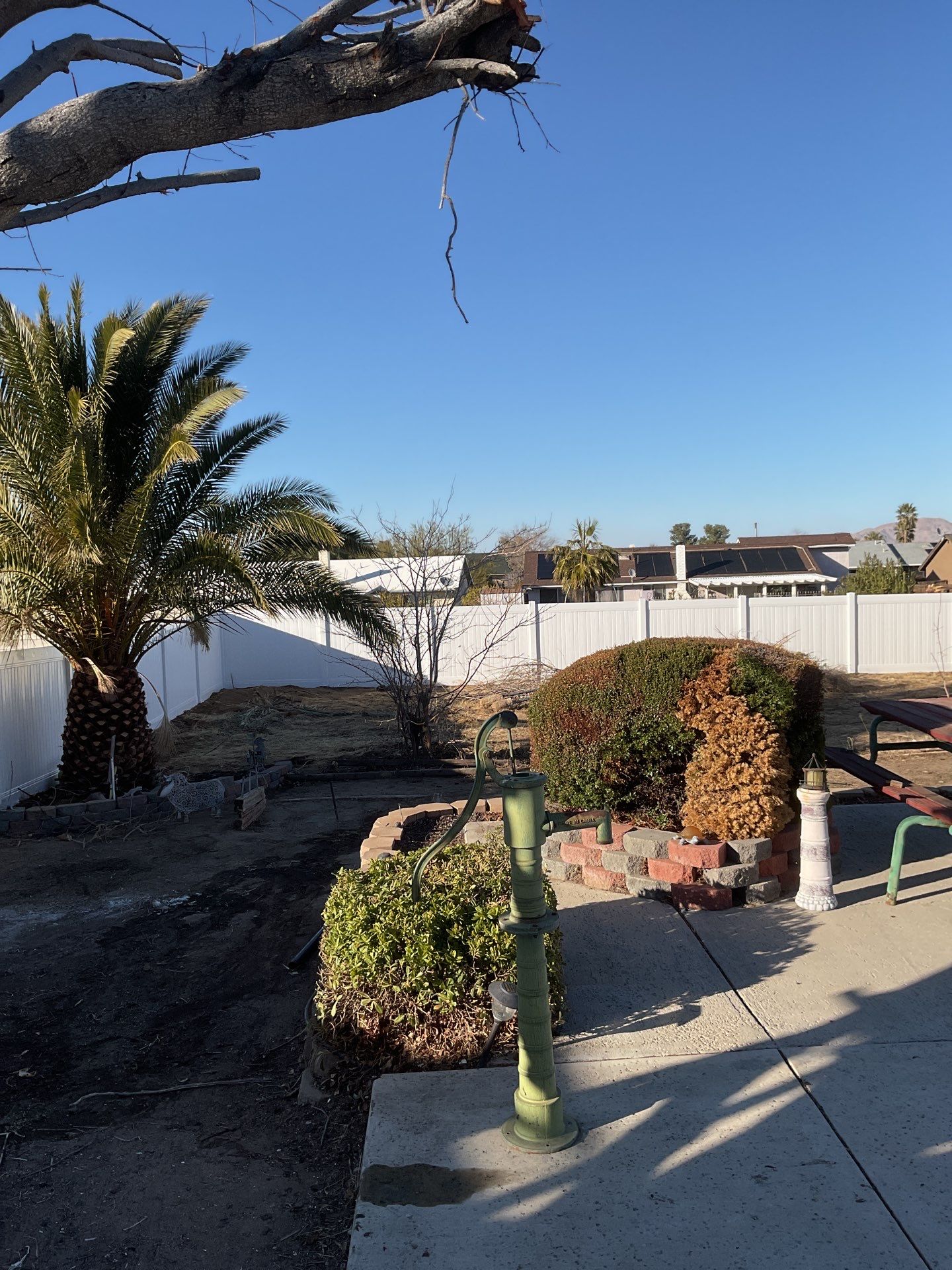 Fence Installation using Vinyl by Fence Guys Inc.
