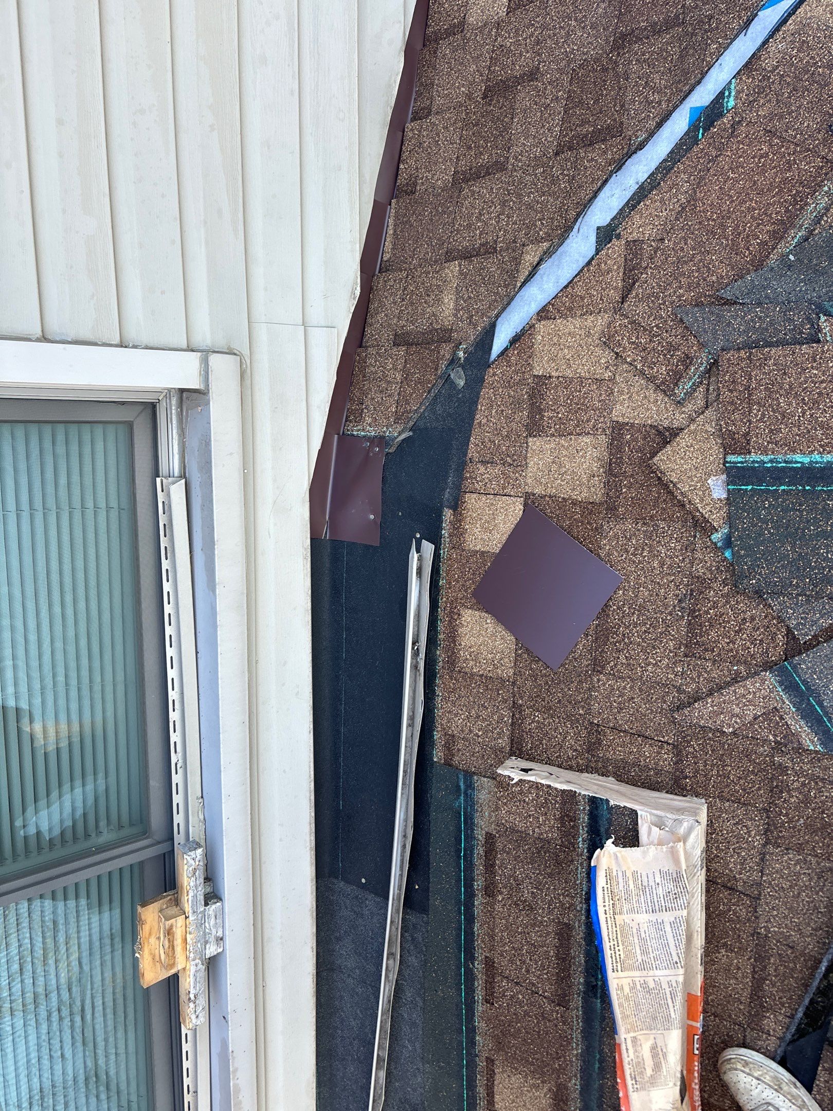 Roof Replacement using CertainTeed Landmark by 180 Contractors