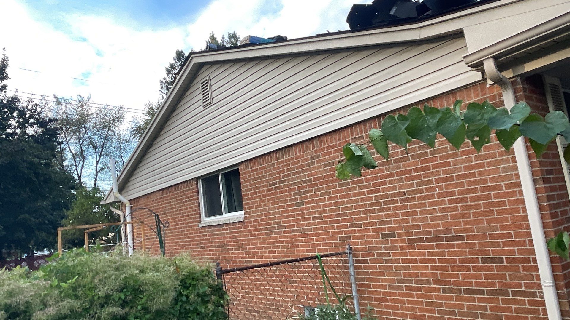 Roof Replacement using CertainTeed Landmark by 180 Contractors