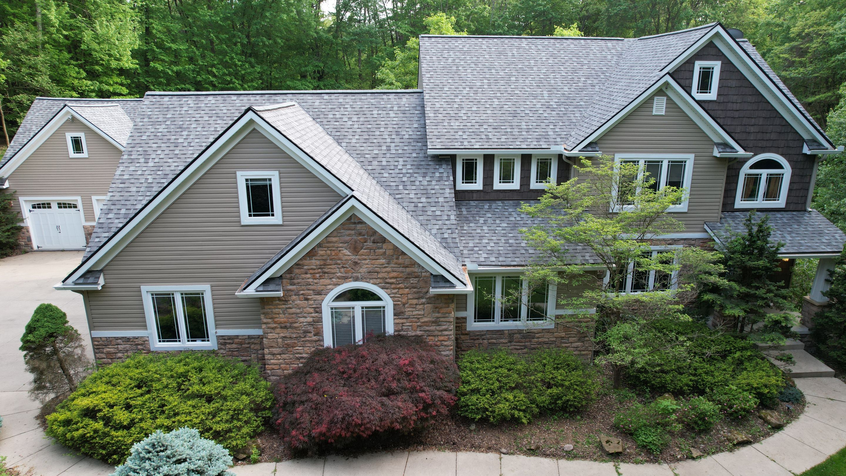 Atlas Pinnacle, Color, Coastal Granite, Drip Edge, Color, Black by Eagle Eye Roofing
