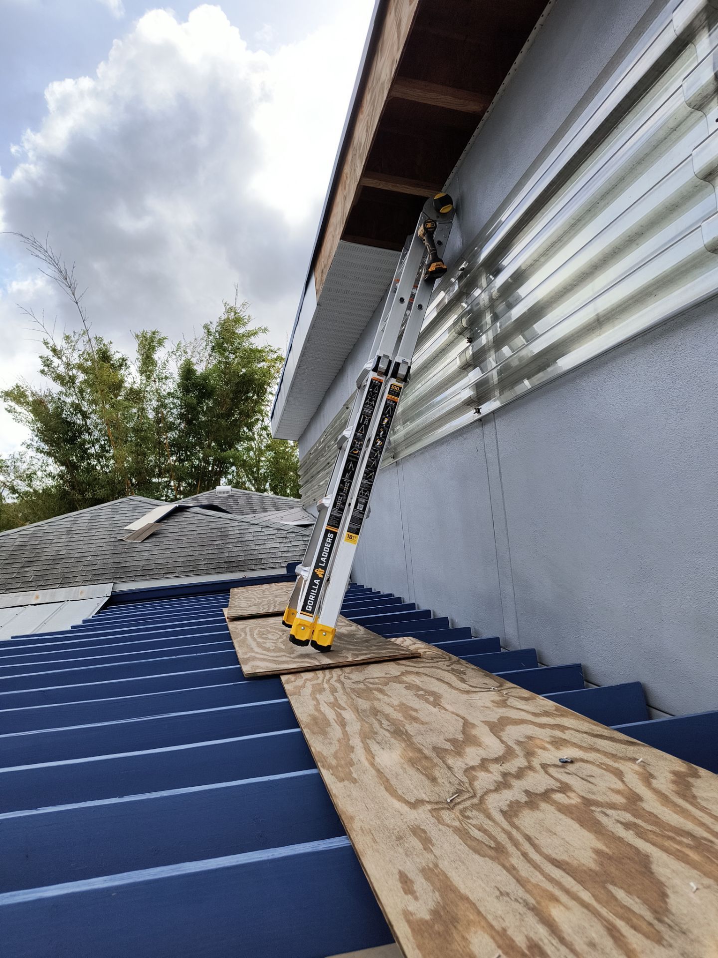 Soffit and Fascia Installation in Sarasota FL by Gutter Professors