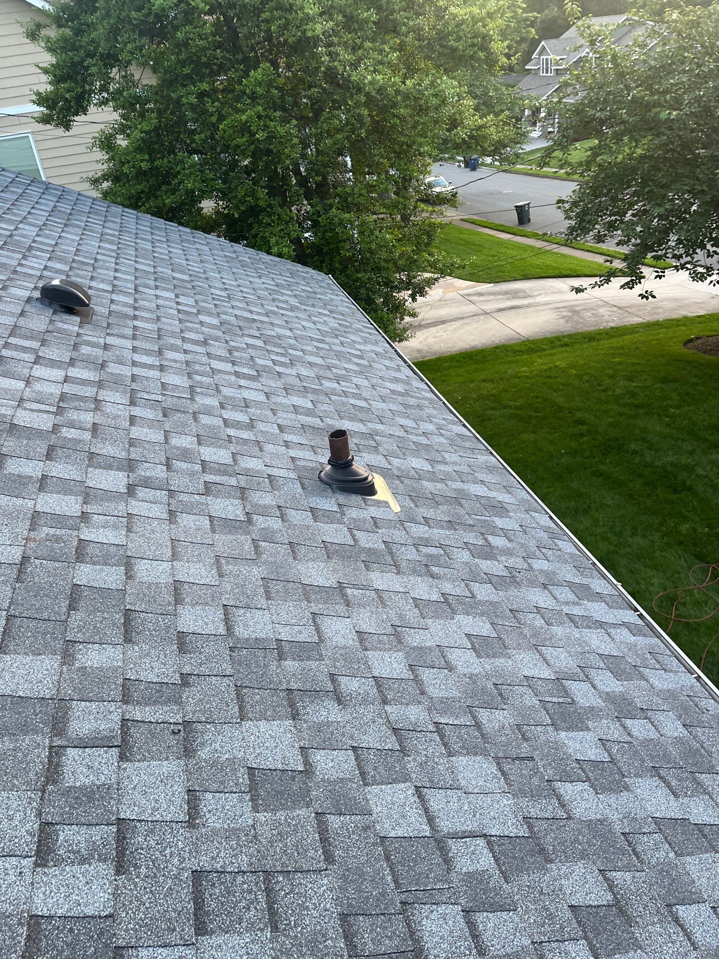 Arlington: CertainTeed Landmark Pro Designer Shingles in Max Def Pewter by RM Banning, Inc.