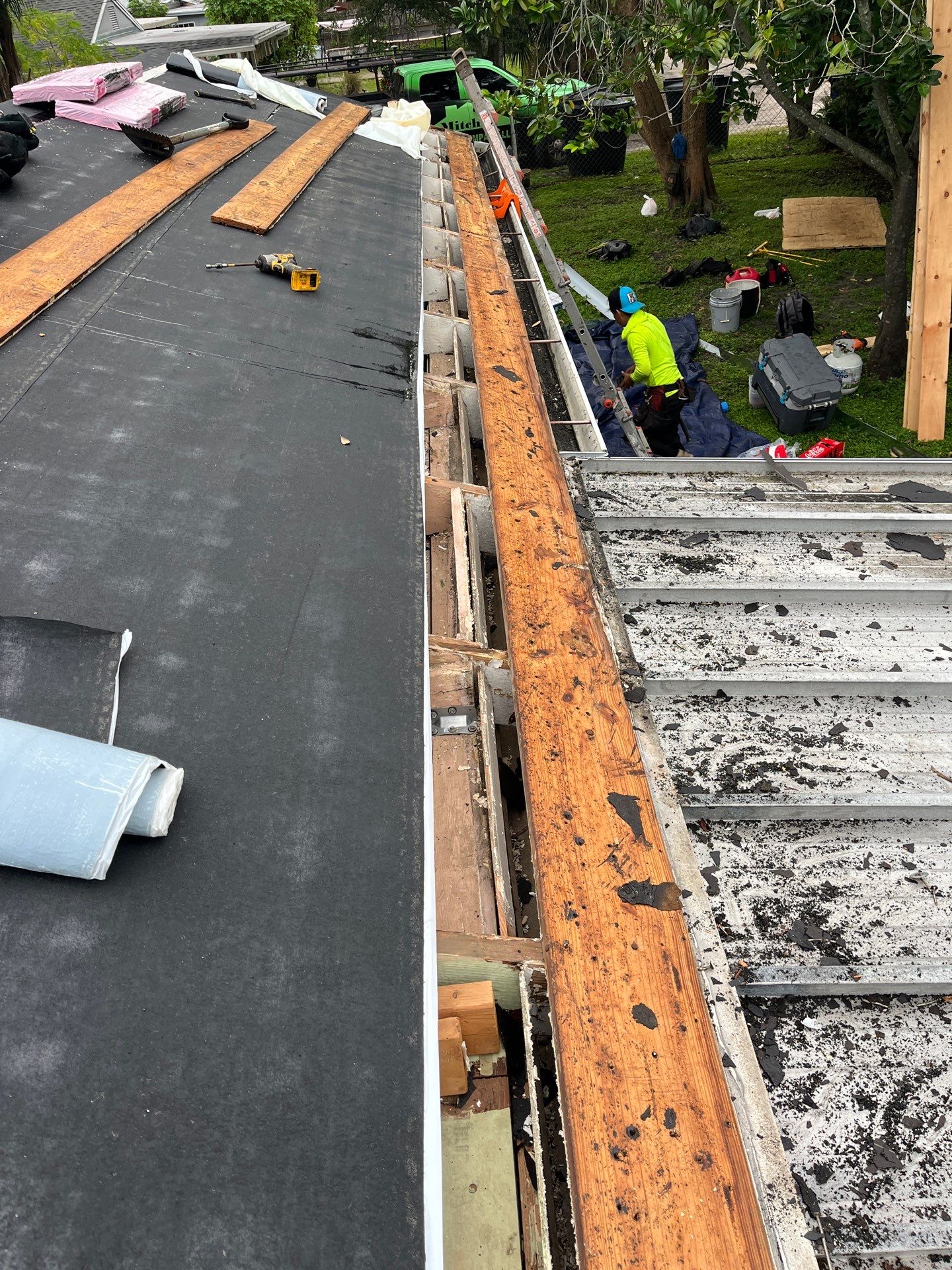 Project in St. Petersburg 33703 by Mitchell Roofing Company LLC