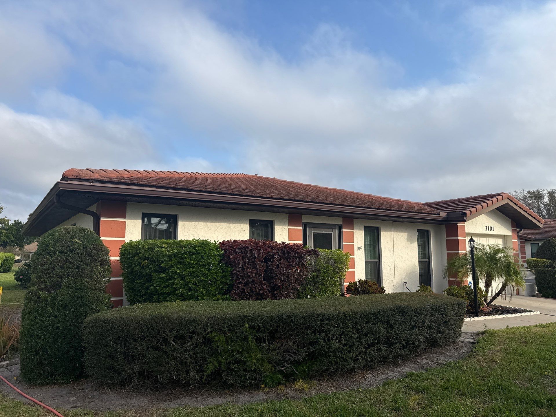 Tile Roof Cleaning – Vivenda at Bradenton I (5-Star Review & Neighbor Referrals) by Sunshine AquaWash