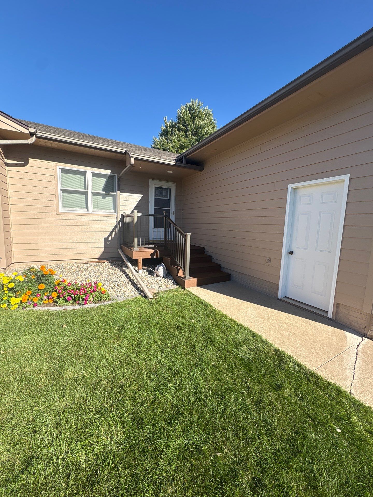 Residential Exterior Trim Replacement and Carpentry in Sioux Falls by Select Painting, Coatings & Garage Cabinets