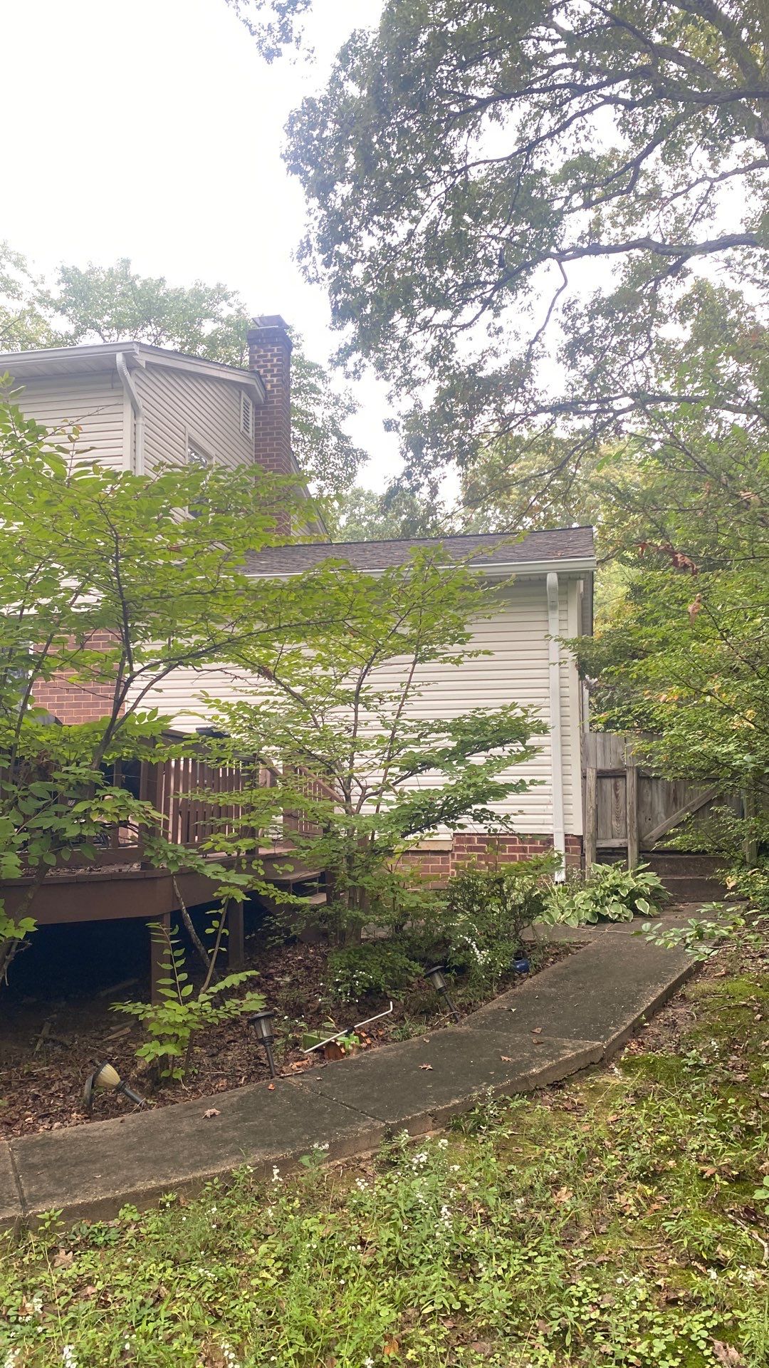 Springfield : Residential Roof Replacement with CertainTeed Landmark Pro in Max Weathered Wood  by RM Banning, Inc.