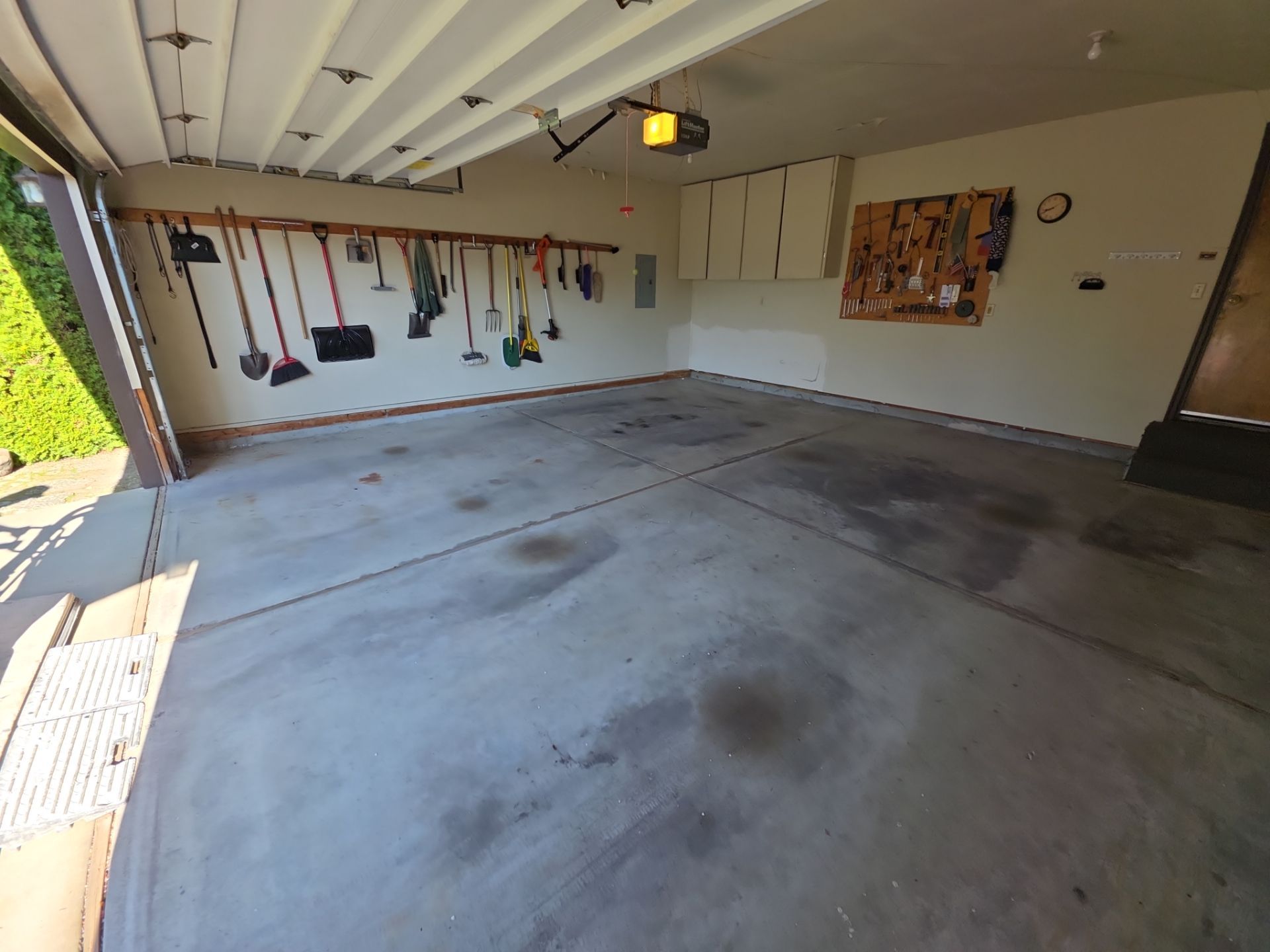 Garage Transformation using Claystone Hybrid by Croc Coatings, LLC