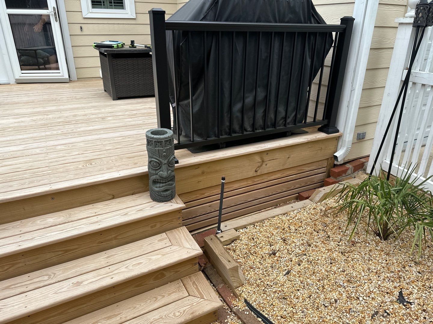 Weathered Deck using Wood Sealant by DuraSeal