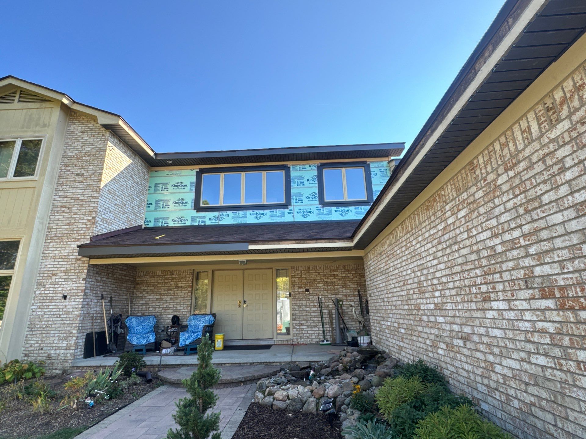 Siding Replacement using Alside S7 Cedar Mill Grain Cast Iron by 180 Contractors
