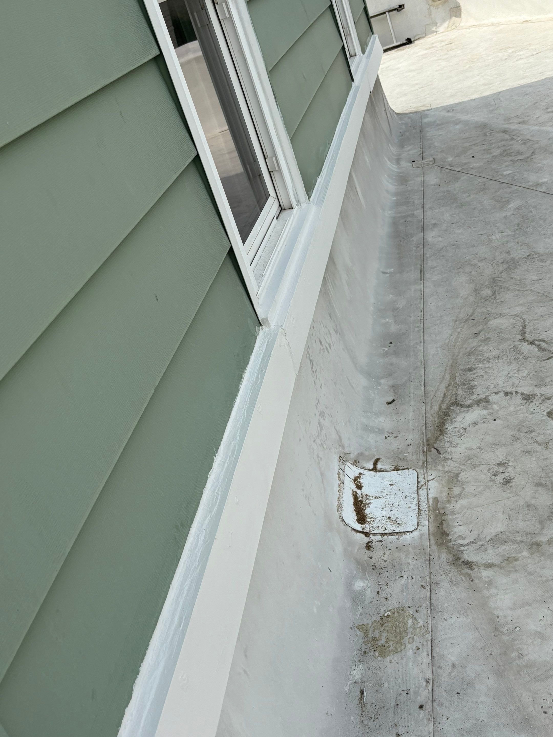 Commercial Flat Roof Membrane Repair and Patching in Memphis by Revival Roofing Services