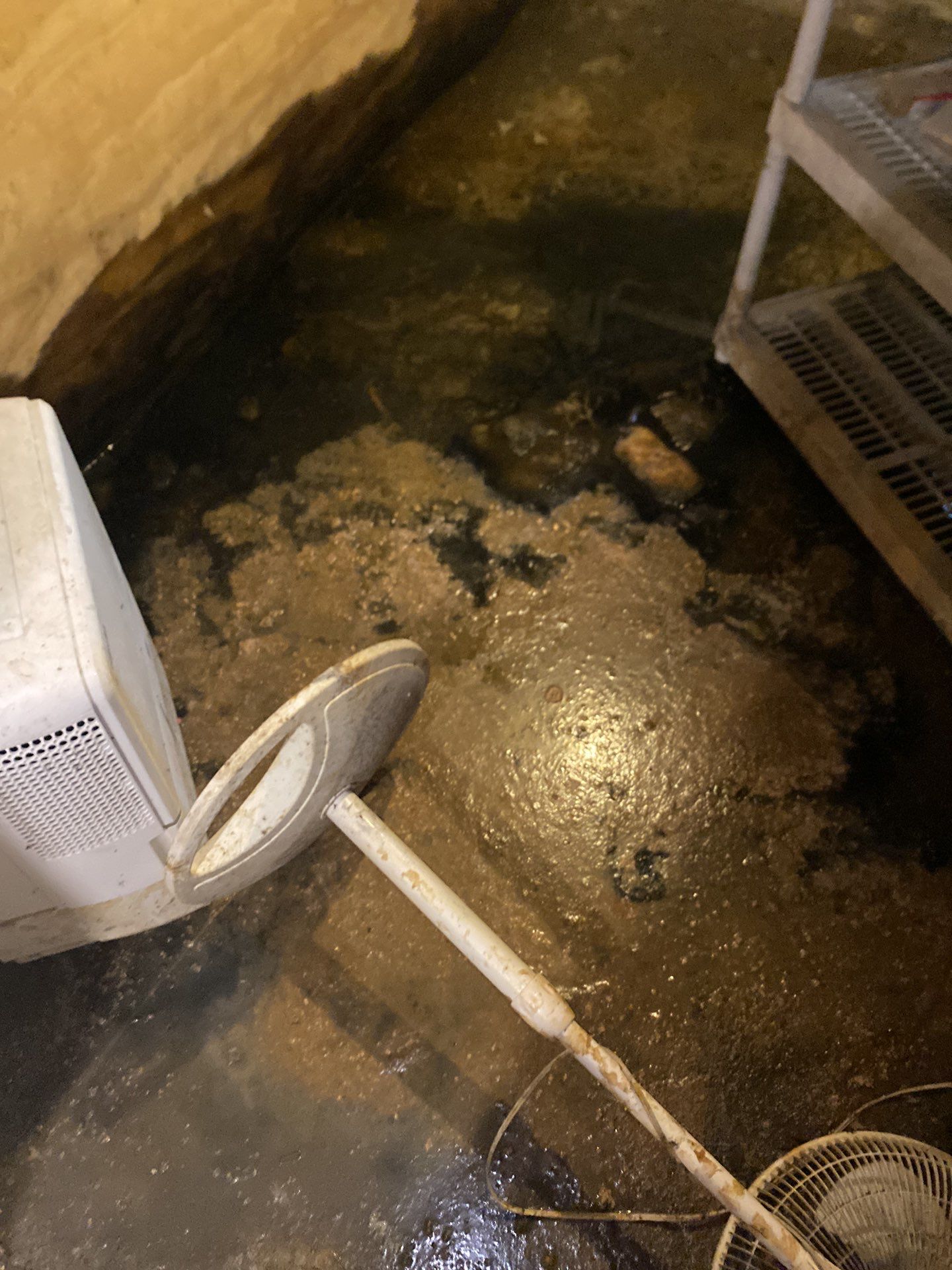 Overhead Sewage Pipe Burst by Chicagoland Water Medics