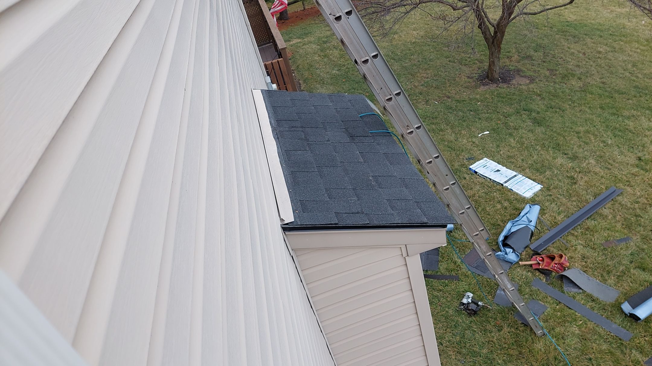 Atlas Black Shadow by Tamlin Roofing