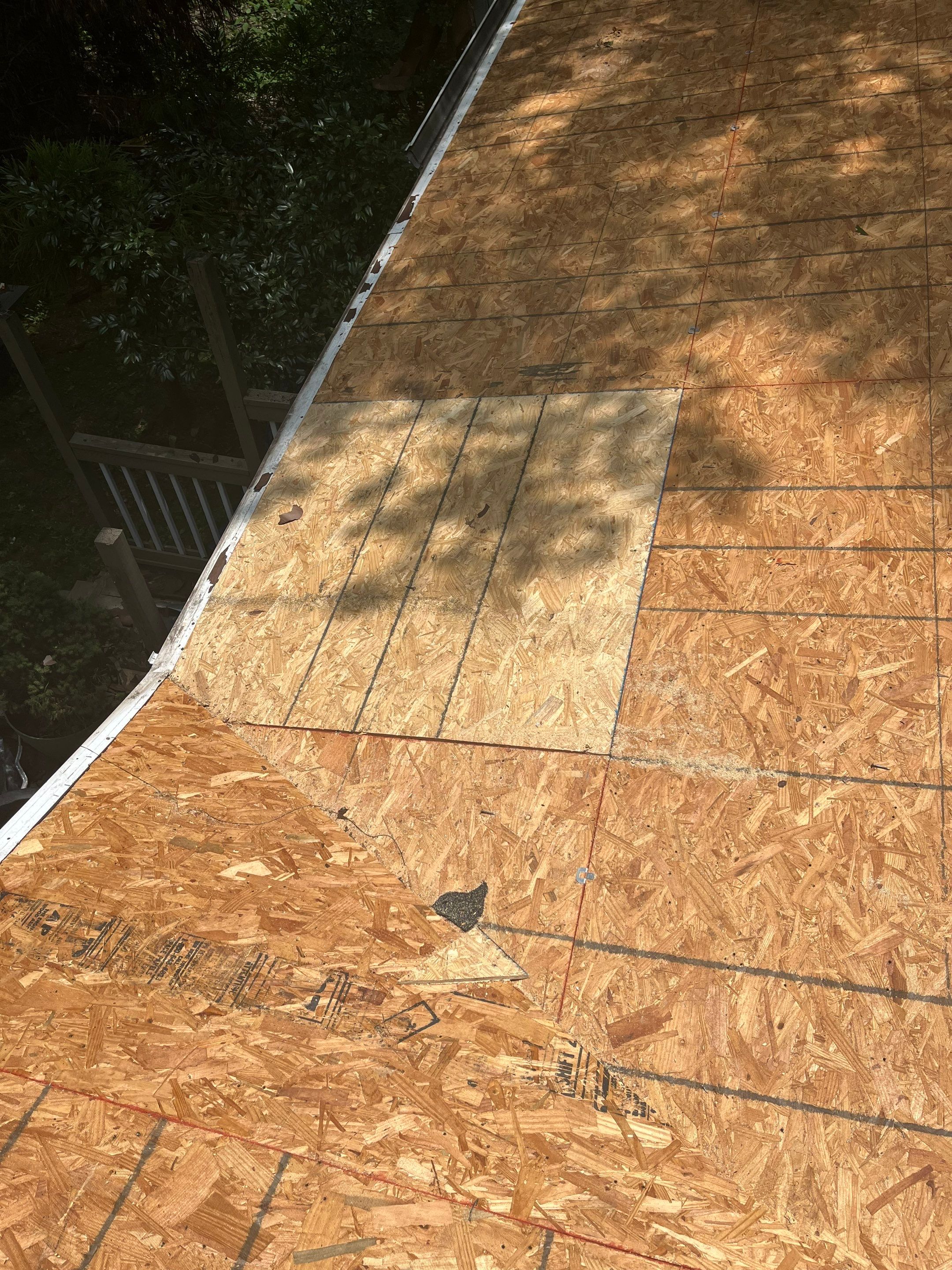 Hot Springs Manufactured Home Roof Replacement and Decking Repair by Temple Roofing and Exteriors