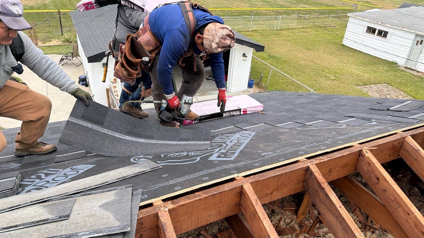 Roof Replacement using Owens Corning Onyx Black by 180 Contractors