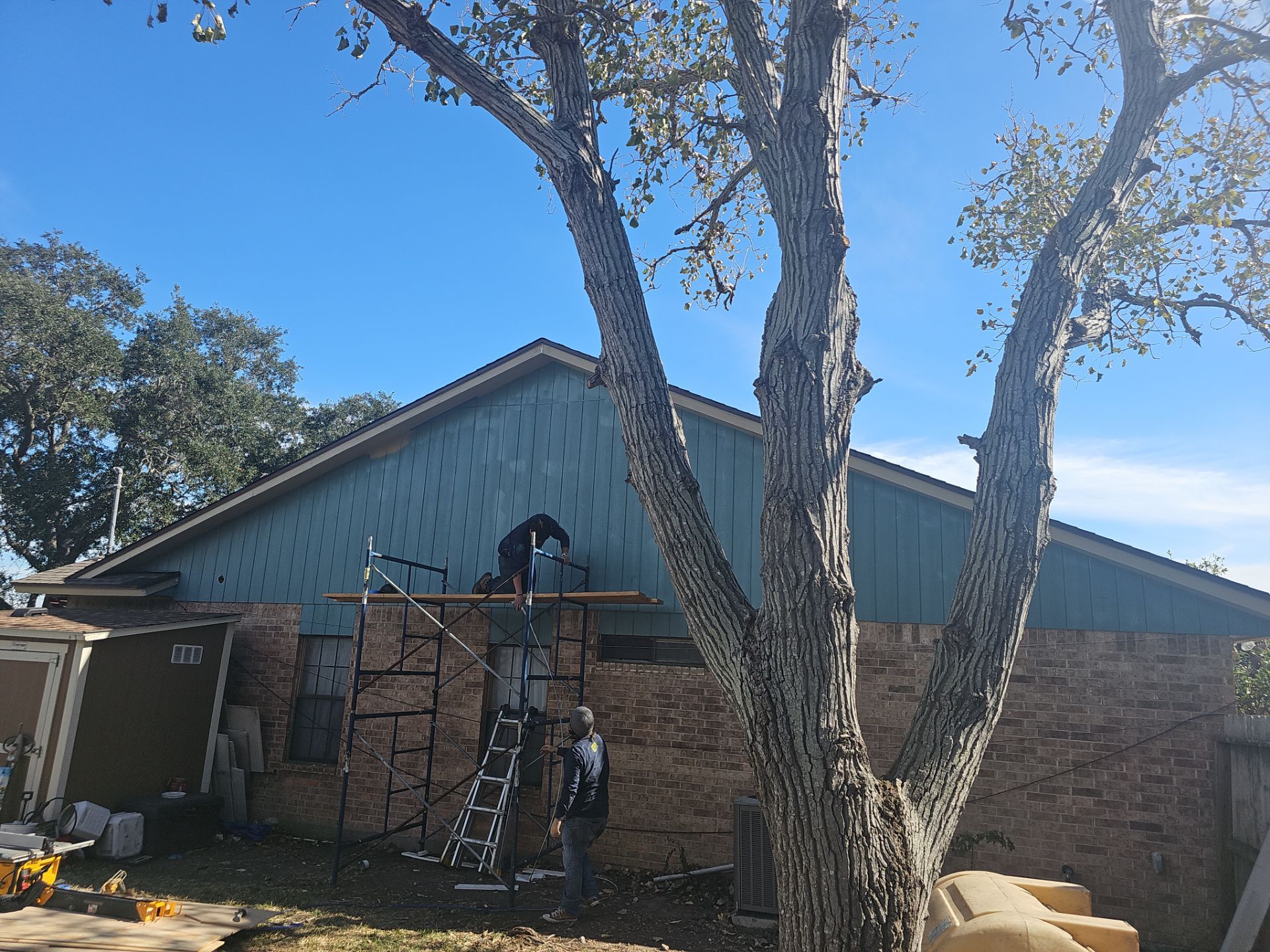 Residential Roofing Installation using GAF HDZ Weathered Wood by Lighthouse Roofing