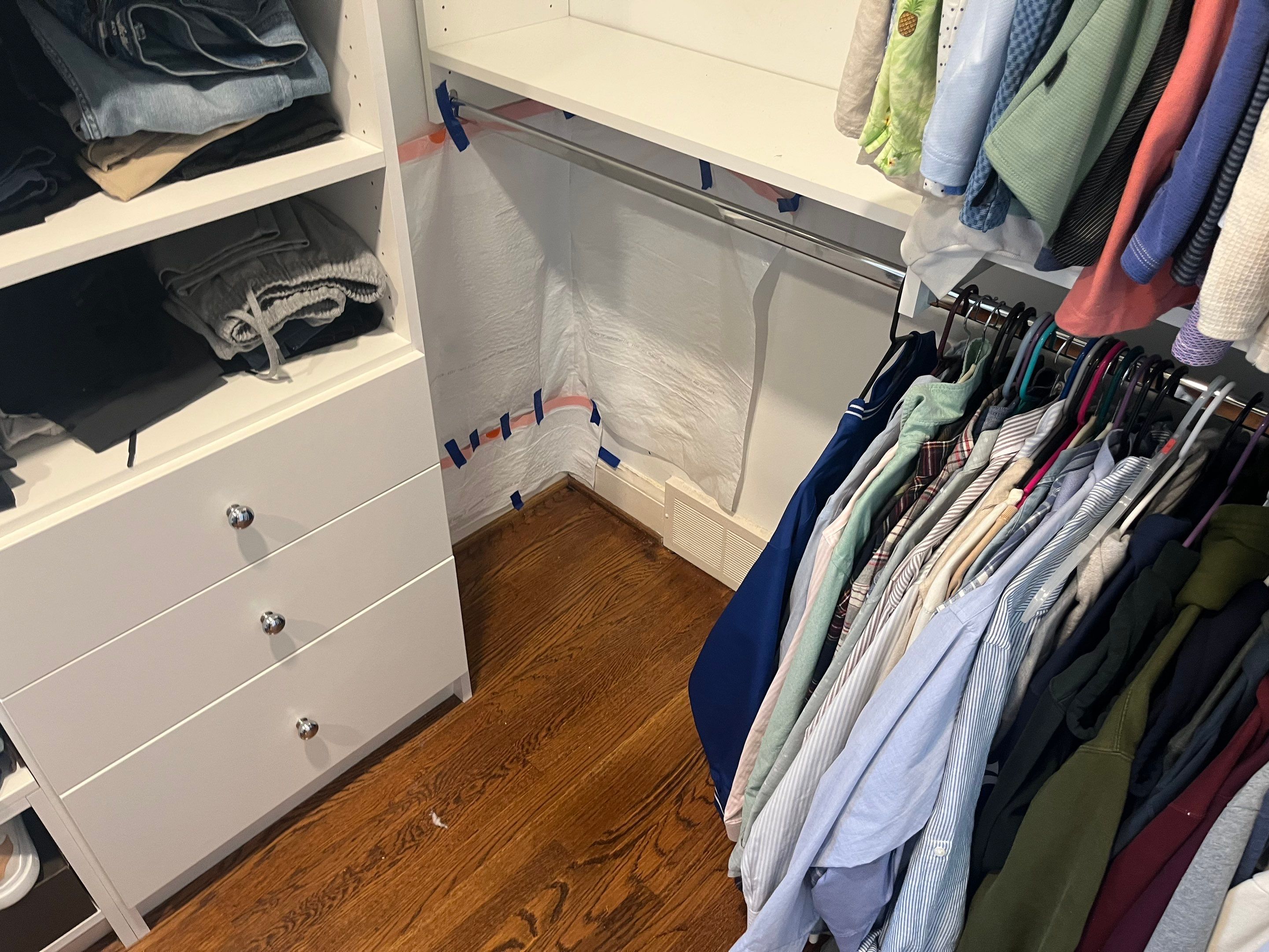 Small Mold Remediation in Louisville, KY by ANR Restoration