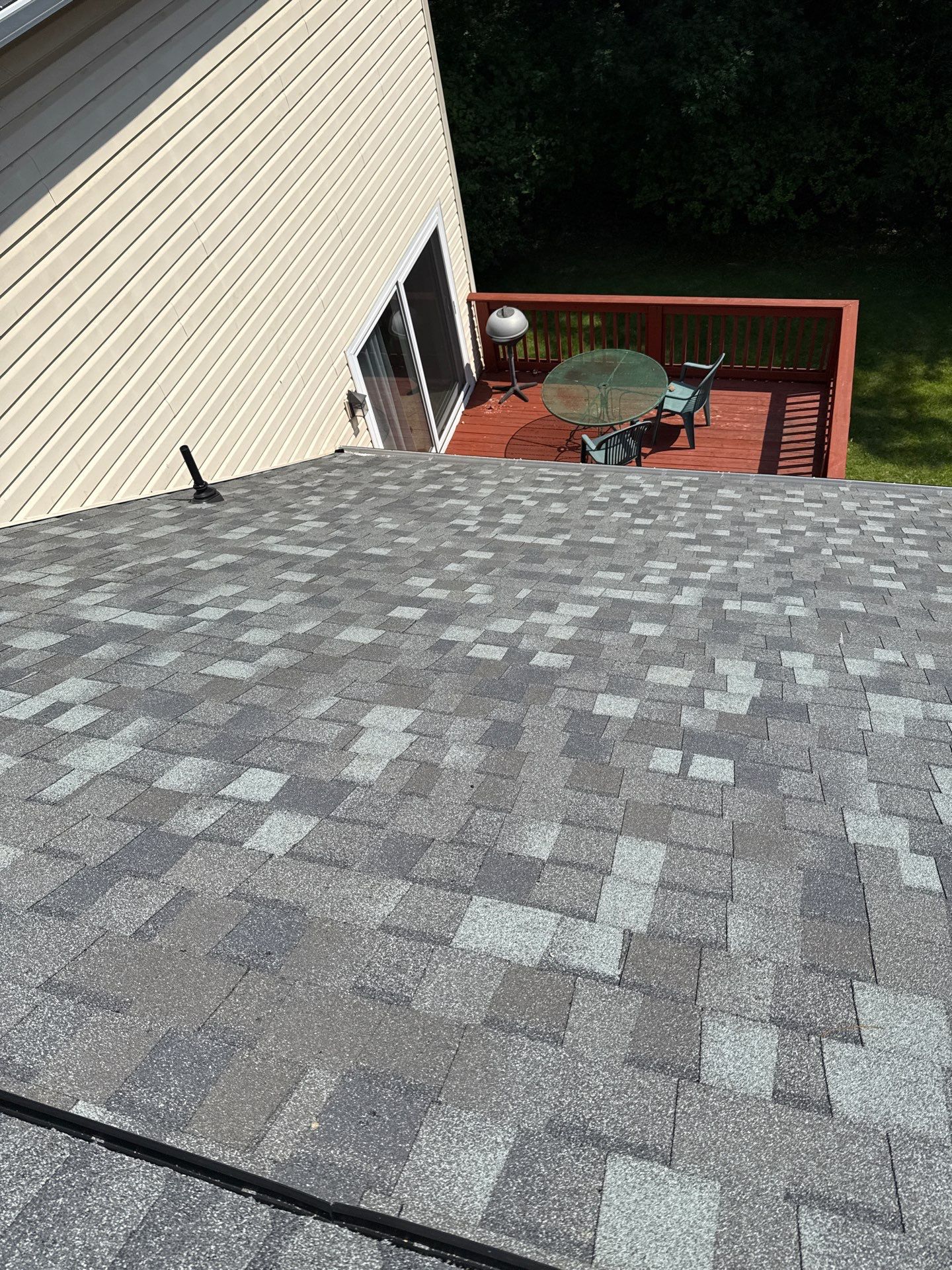 Springfield: Residential Roof Replacement with CertainTeed Landmark PRO in Max Def Georgetown Gray by RM Banning, Inc.