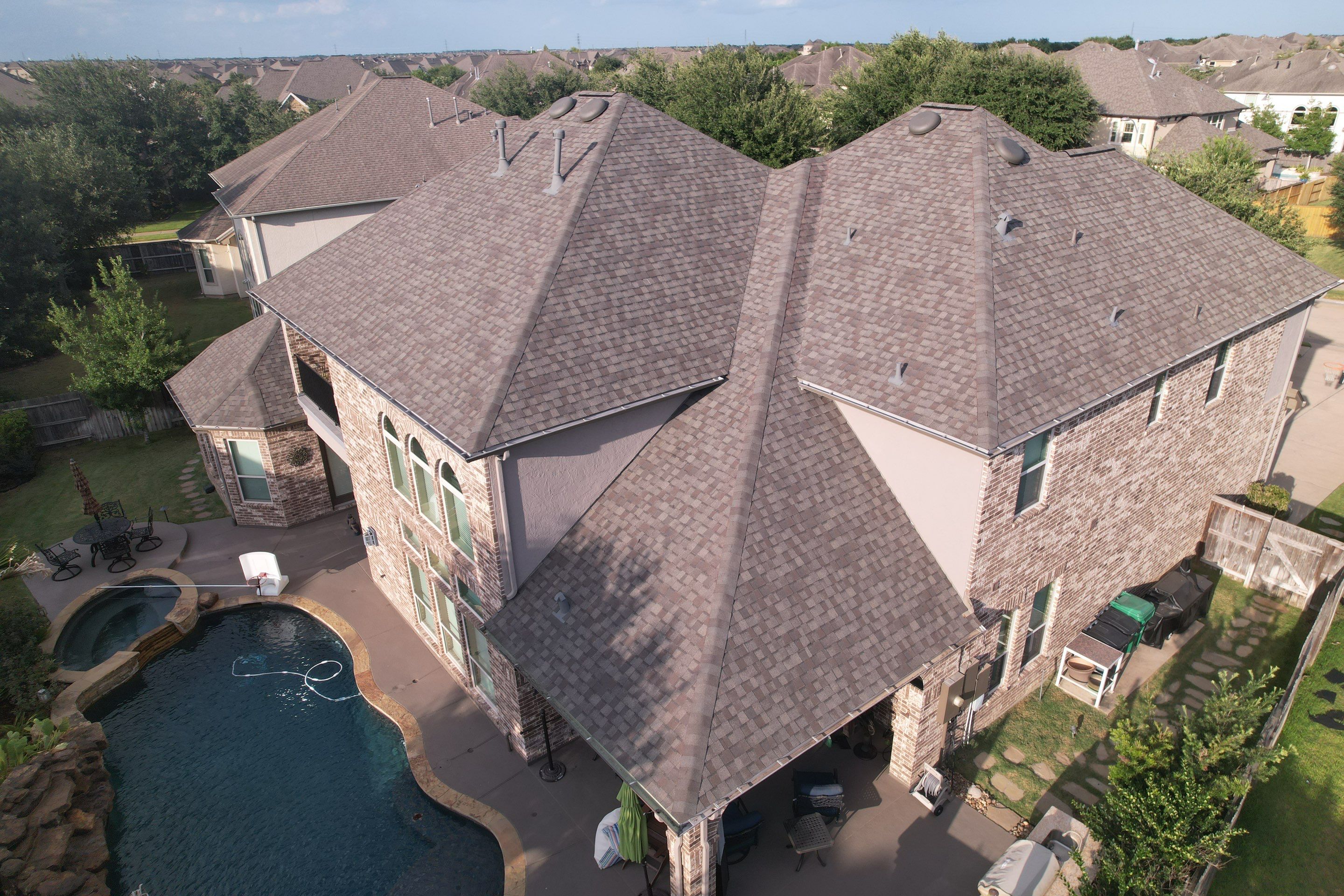 Residential Roofing Installation using CertainTeed Landmark by Vlex Roofing