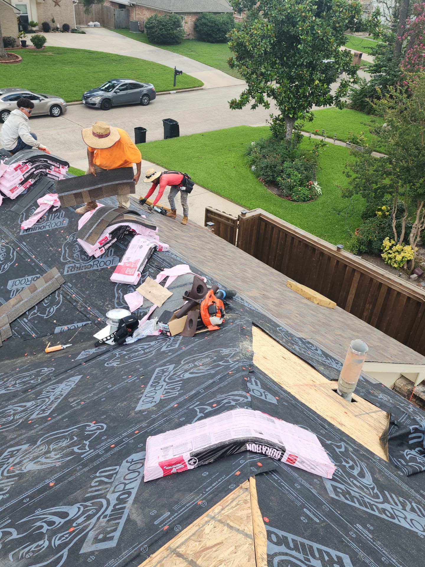 Residential Roofing Installation using Owen's Corning Duration (Lifetime) Shingles by Roof Repair Company