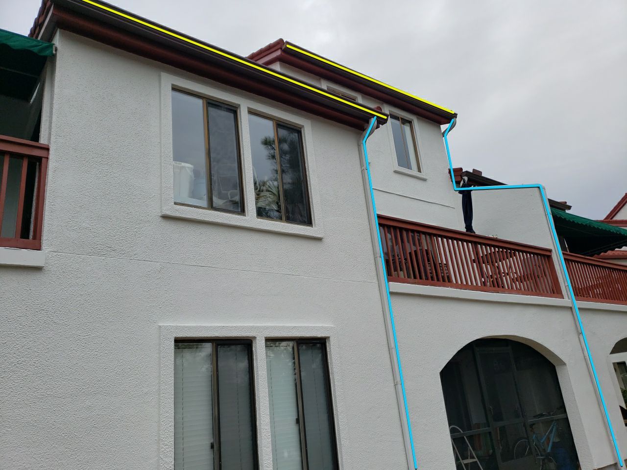 Gutter Installation using 6 Inch Seamless Gutters in Musket Brown by Gutter Professors