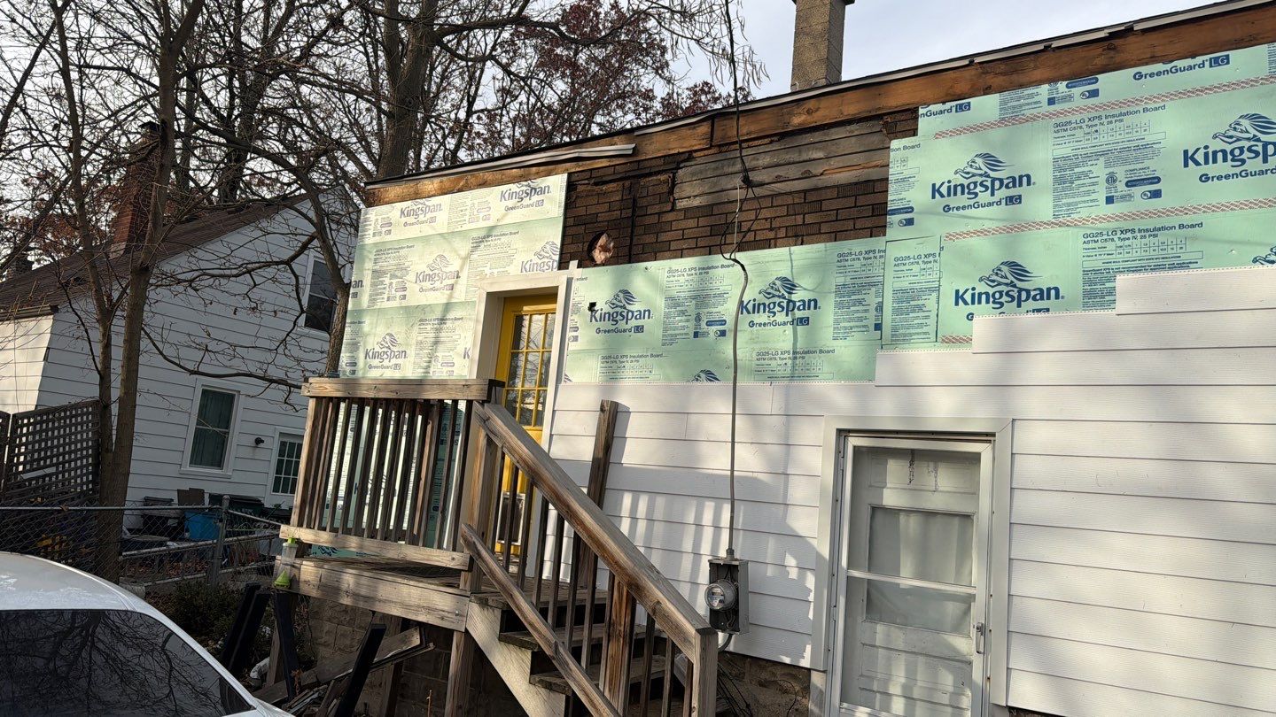 Siding Replacement using Ascend Glacier White by 180 Contractors