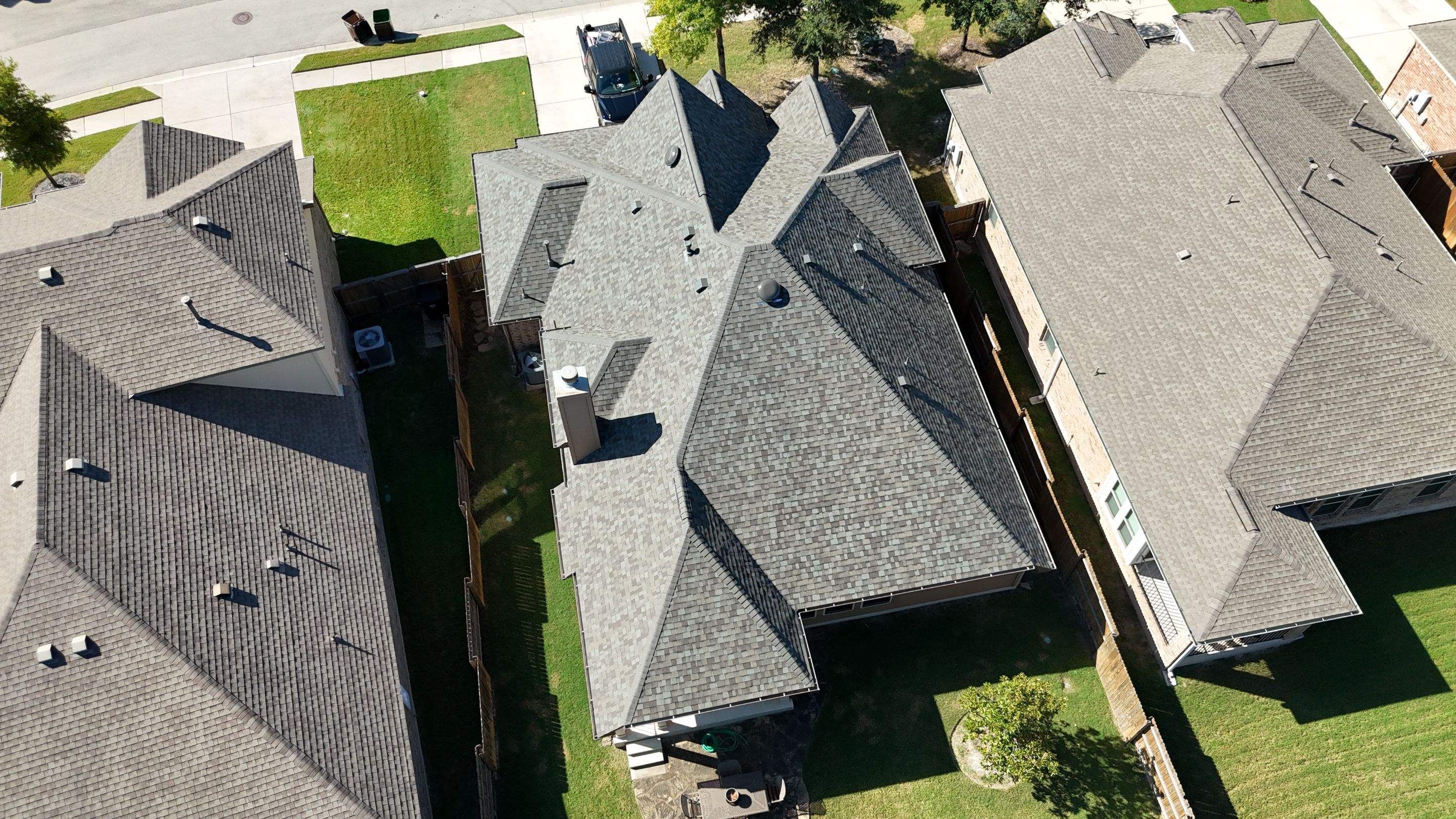 Driftwood - Owens Corning TruDefinition Duration by RoofsOnly.com