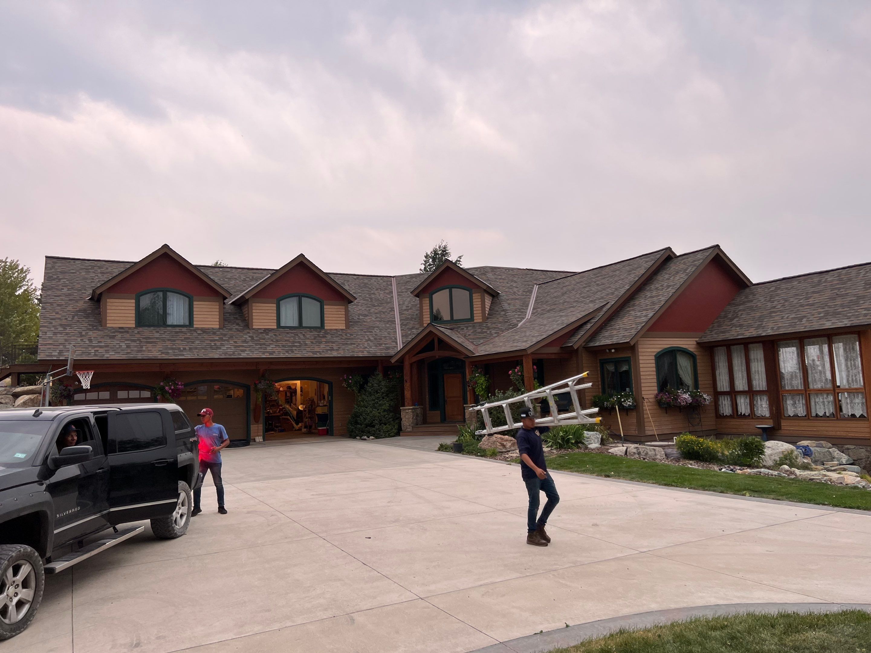 Owens Corning TruDefinition Duration - Aged Copper by Montana Roofing Solutions