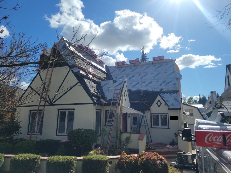 Residential Roofing Installation using Owens Corning Roofing Shingles by Byers Enterprises 