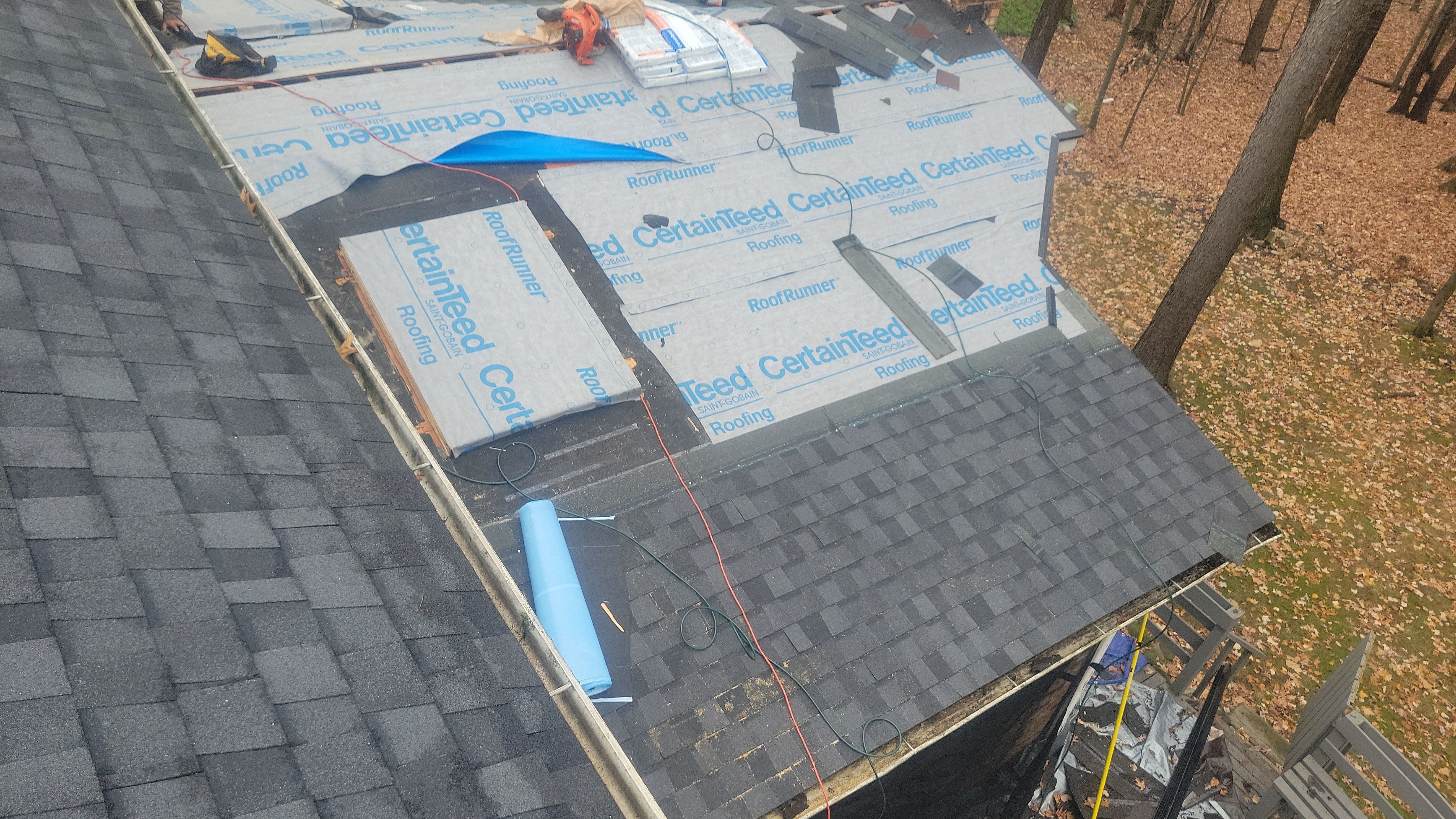 Roof Replacement using CertainTeed Northgate by 180 Contractors