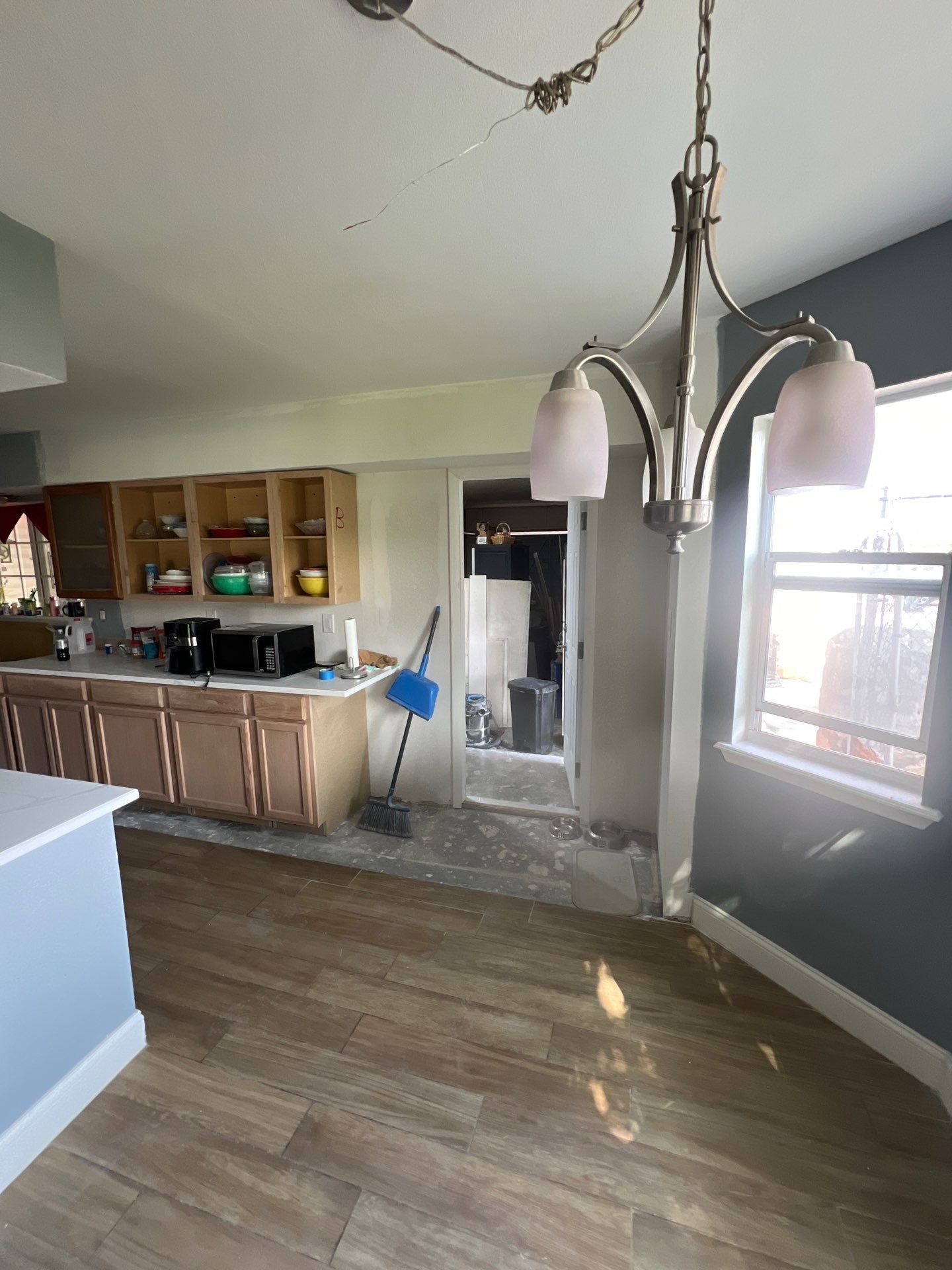 Kitchen remodel  by Castro Brothers Solutions
