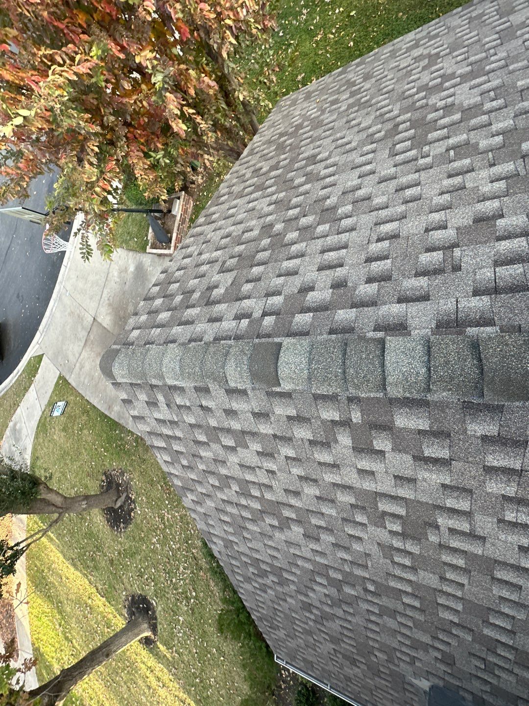 GAF HDZ - Weathered Wood by Elite Roofing LLC