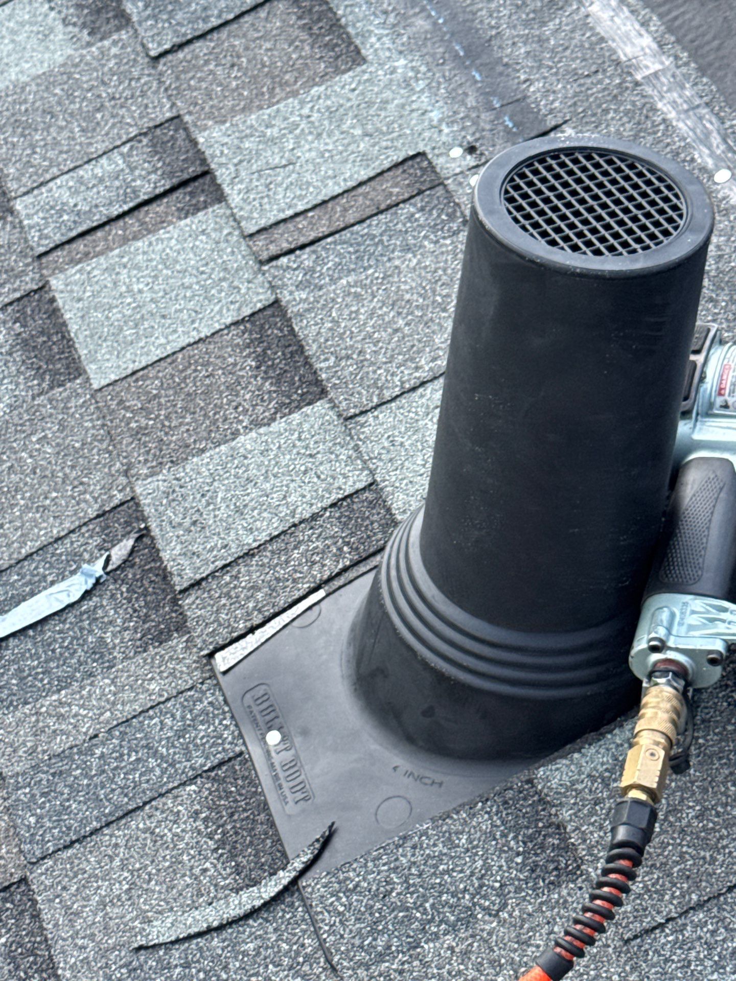 Roof Replacement louise by Roof Repair Company