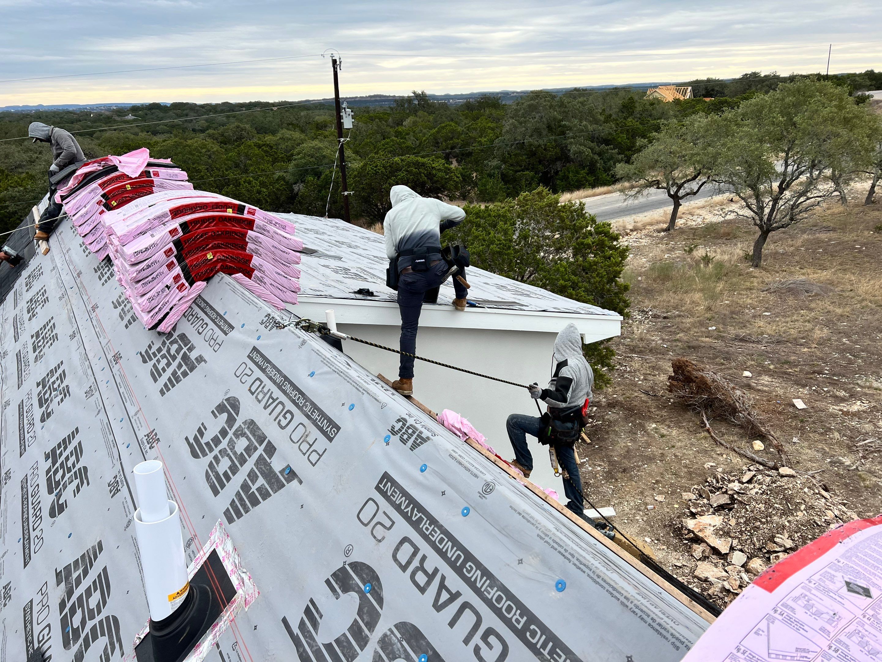 New Home Construction using Owens Corning 30 year Architectural Shingles by Premier Roofing and Contracting