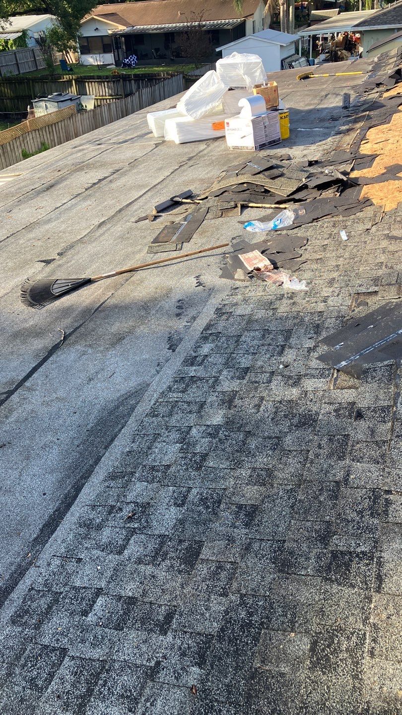 Project in Largo 33770 by Mitchell Roofing Company LLC 