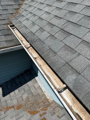 Turtle Shell gutter protection installation in Naperville, IL 60563, photograph 17
