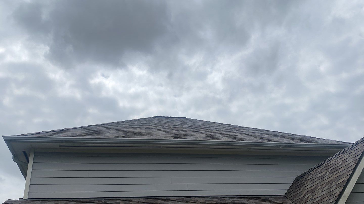 Residential Roofing Installation using Owen's Corning Duration (Lifetime) Shingles by Roof Repair Company