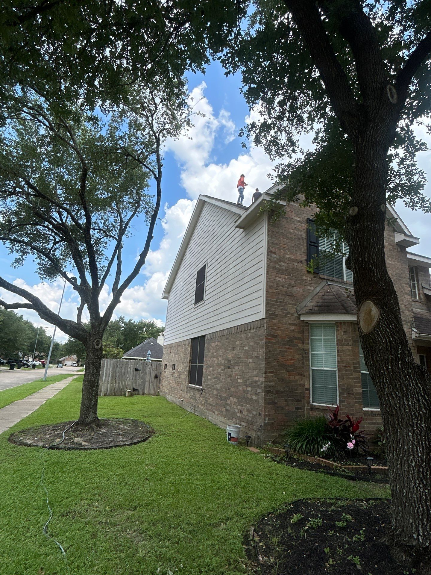 Roof Replacement in Woodbridge, Sugar Land TX by Roof Repair Company