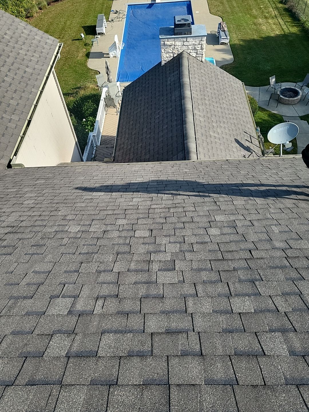 ATLAS PINNACLE COLOR: WEATHERED WOOD by Eagle Eye Roofing