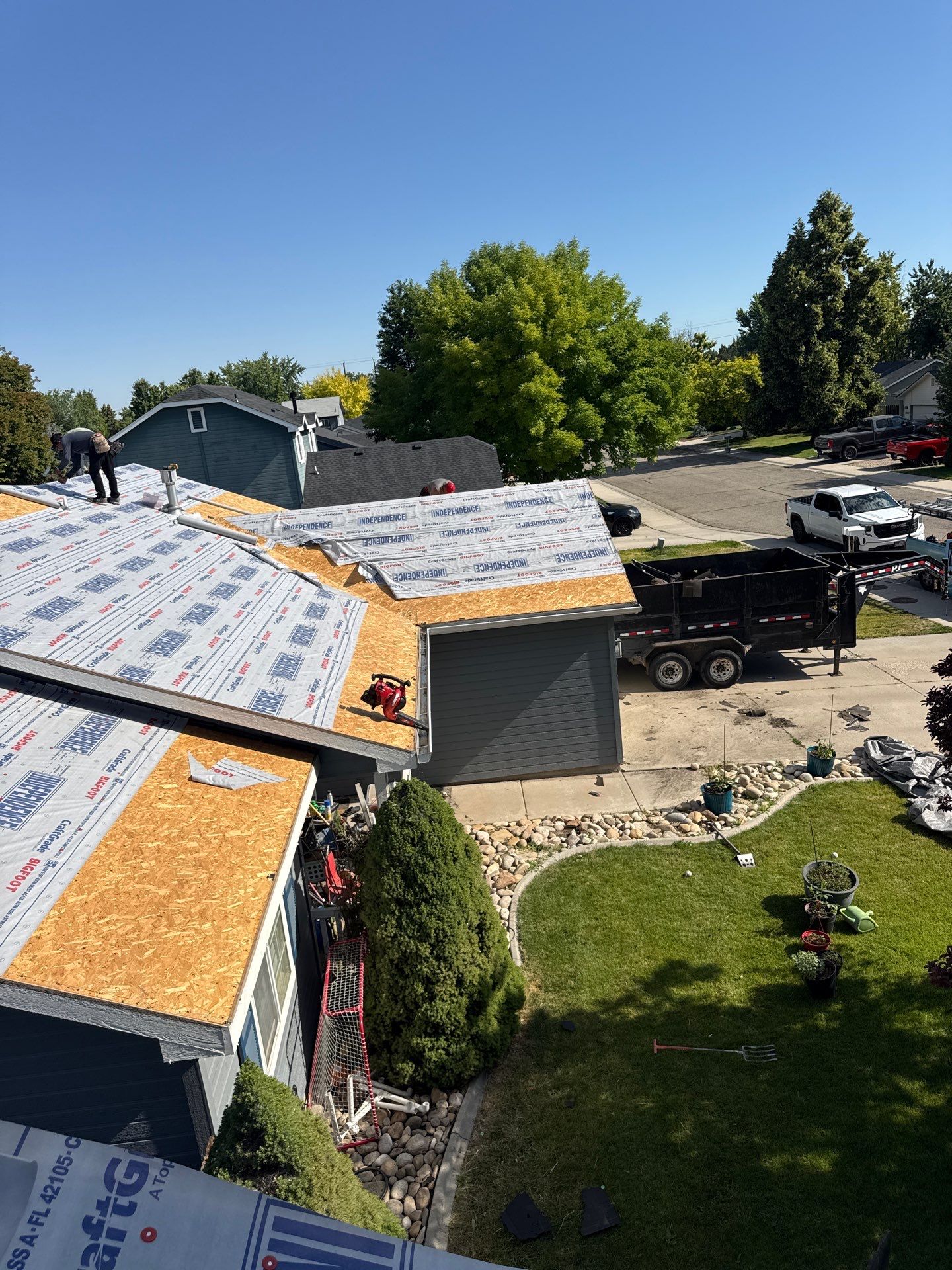 Kuna Residential Roof Replacement Featuring Gray Architectural Shingles by Olive Roofing
