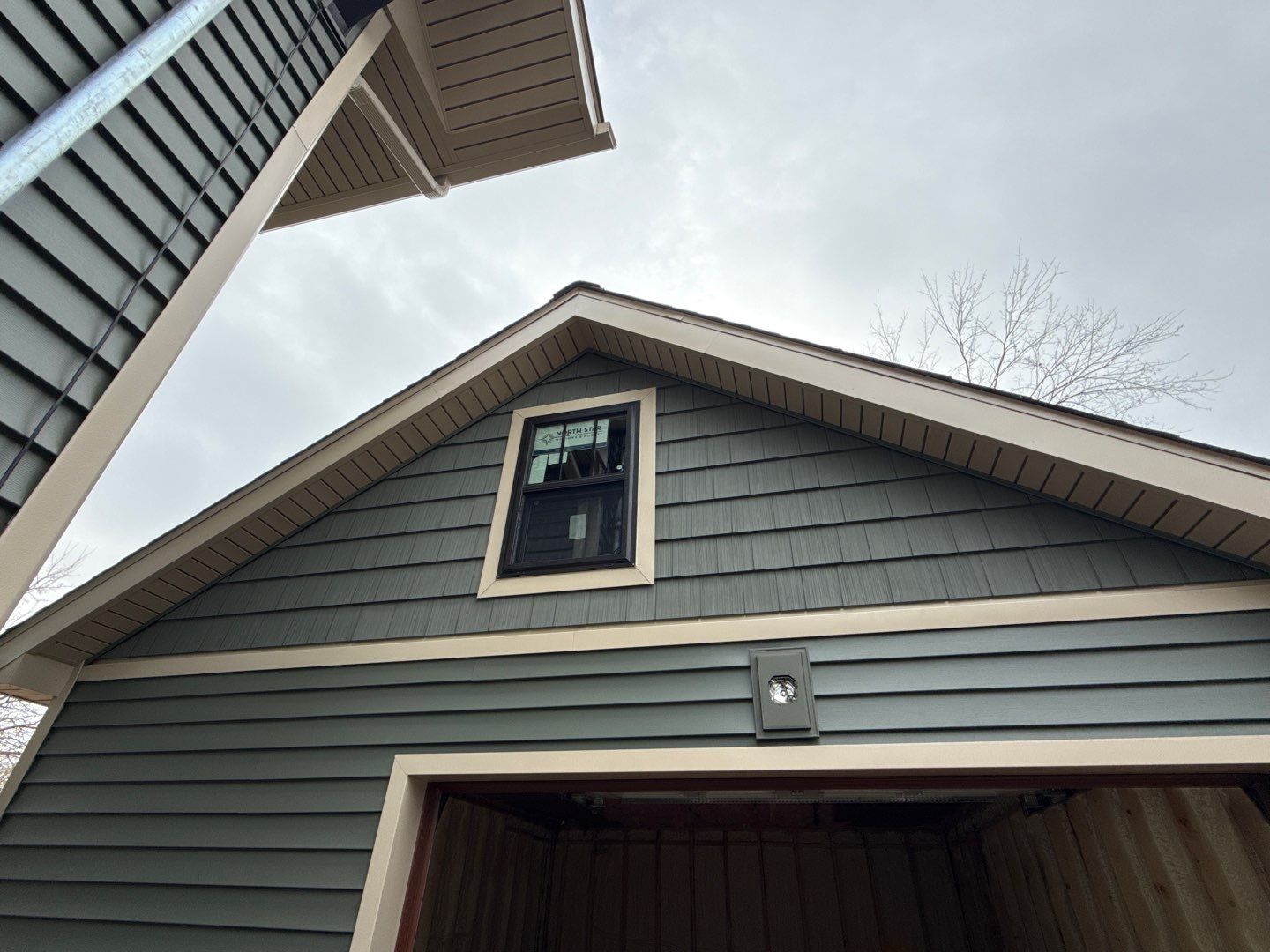 Siding Replacement using Alside Charter Oak D4.5" Deep Moss by 180 Contractors