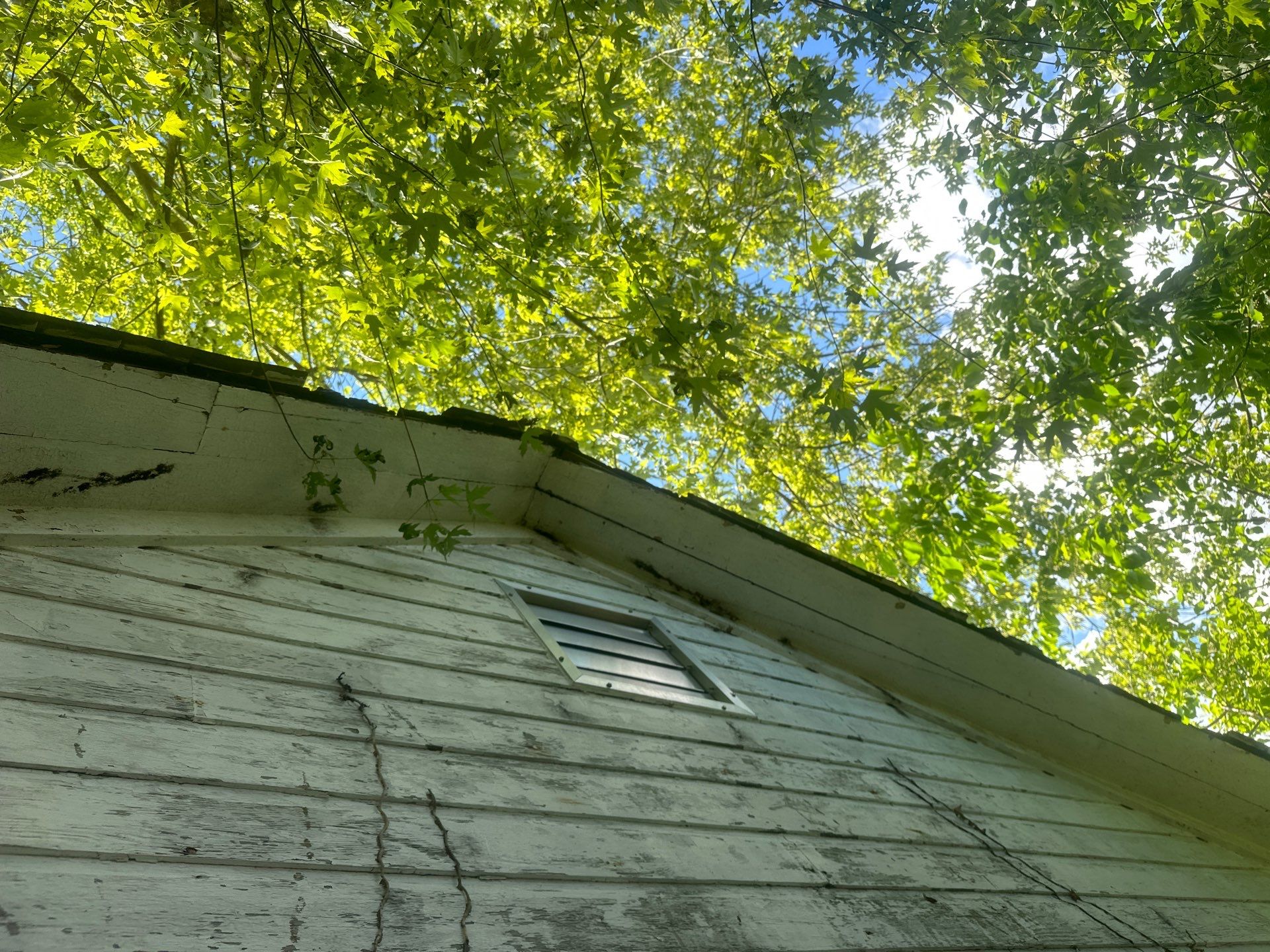 Siding Installation using CertainTeed Mainstreet Vinyl Siding - Savannah Wicker by A Plus Exterior