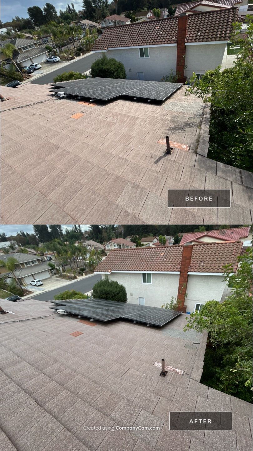 Roof Cleaning by La Power Washing Inc