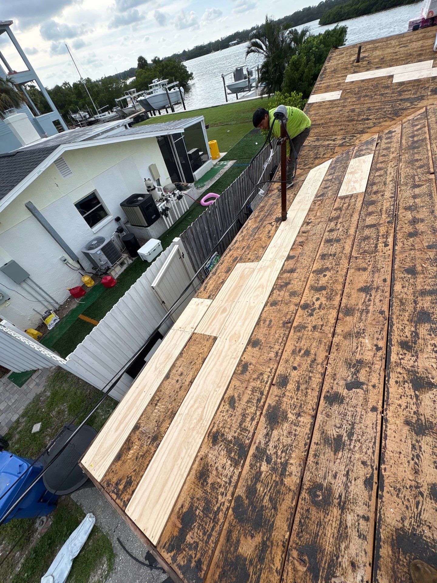 Project in St. Petersburg 33705 by Mitchell Roofing Company LLC 