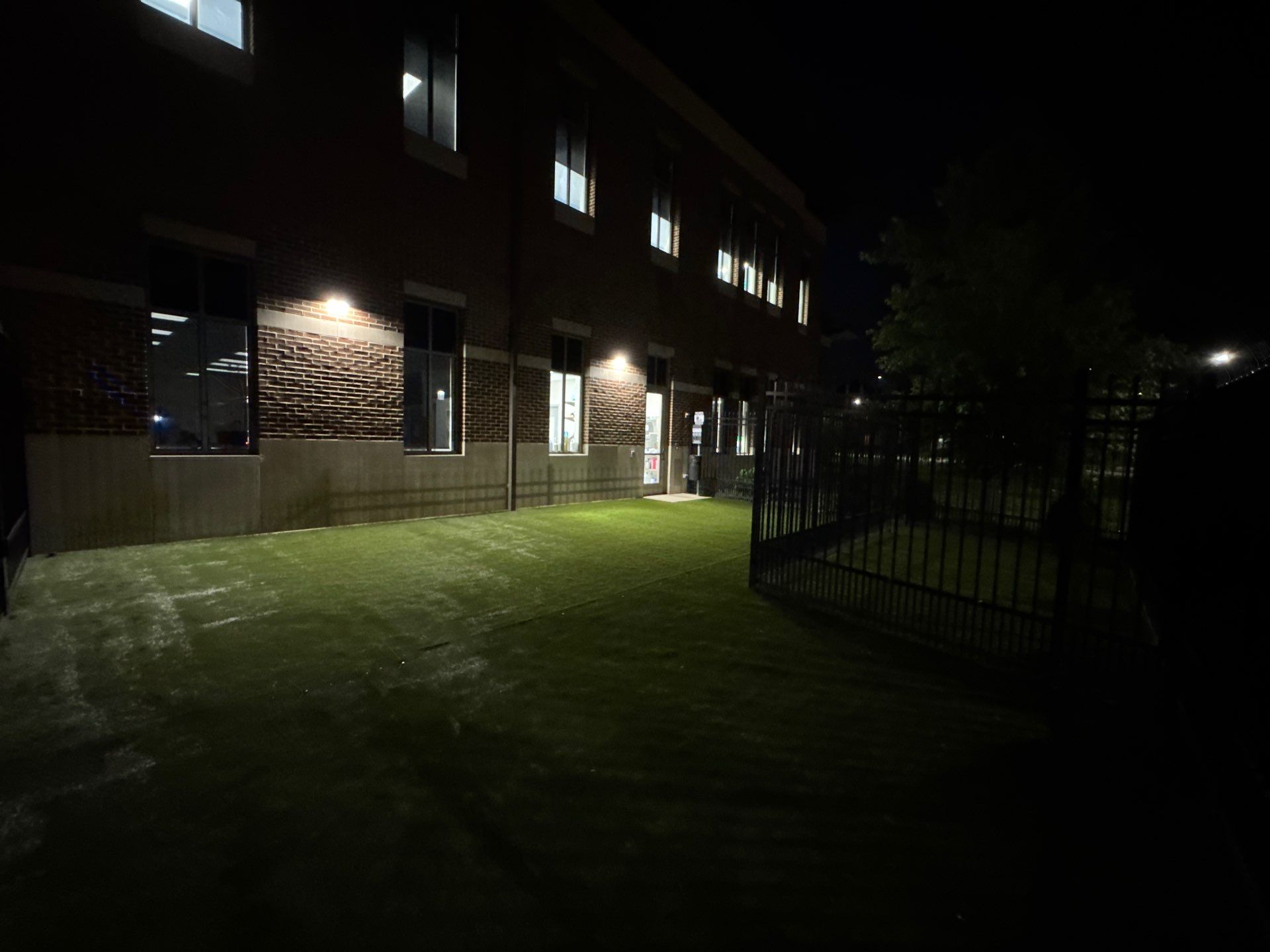 Purdue University Small Animal Hospital by ForeverLawn NEIN/INDY