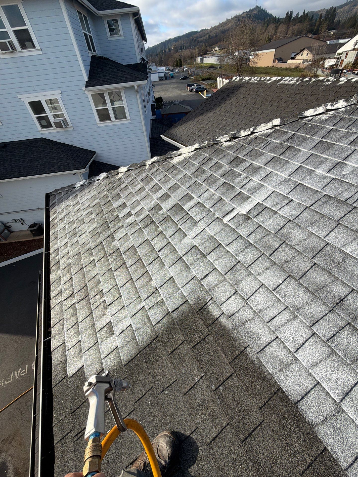Project in Grants Pass by Roof Maxx of Grants Pass