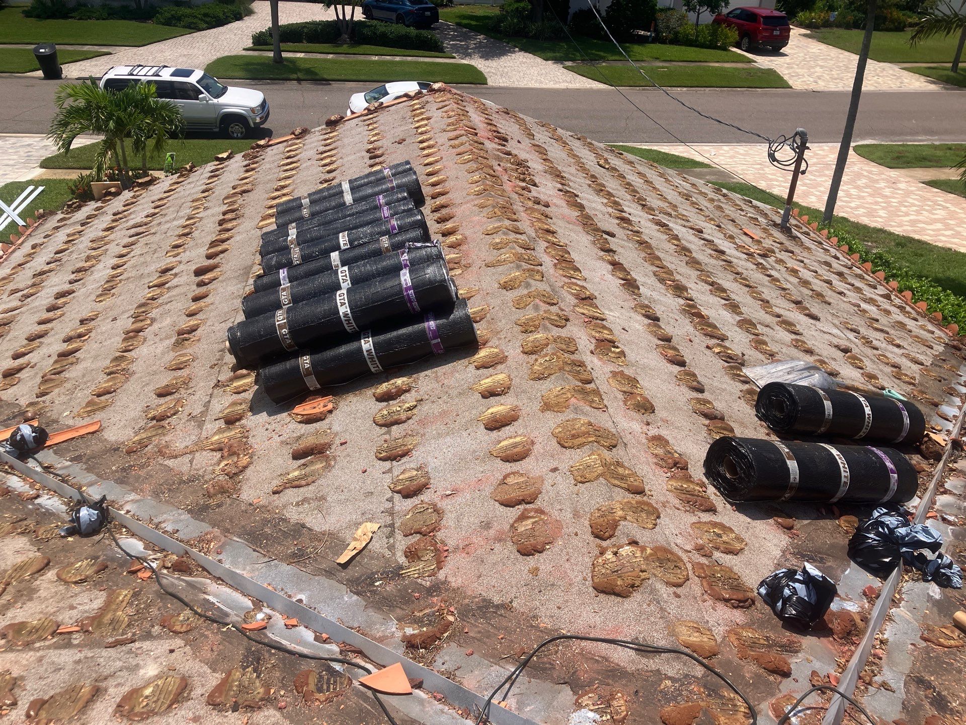 Project in St. Petersburg 33704 by Mitchell Roofing Company LLC 